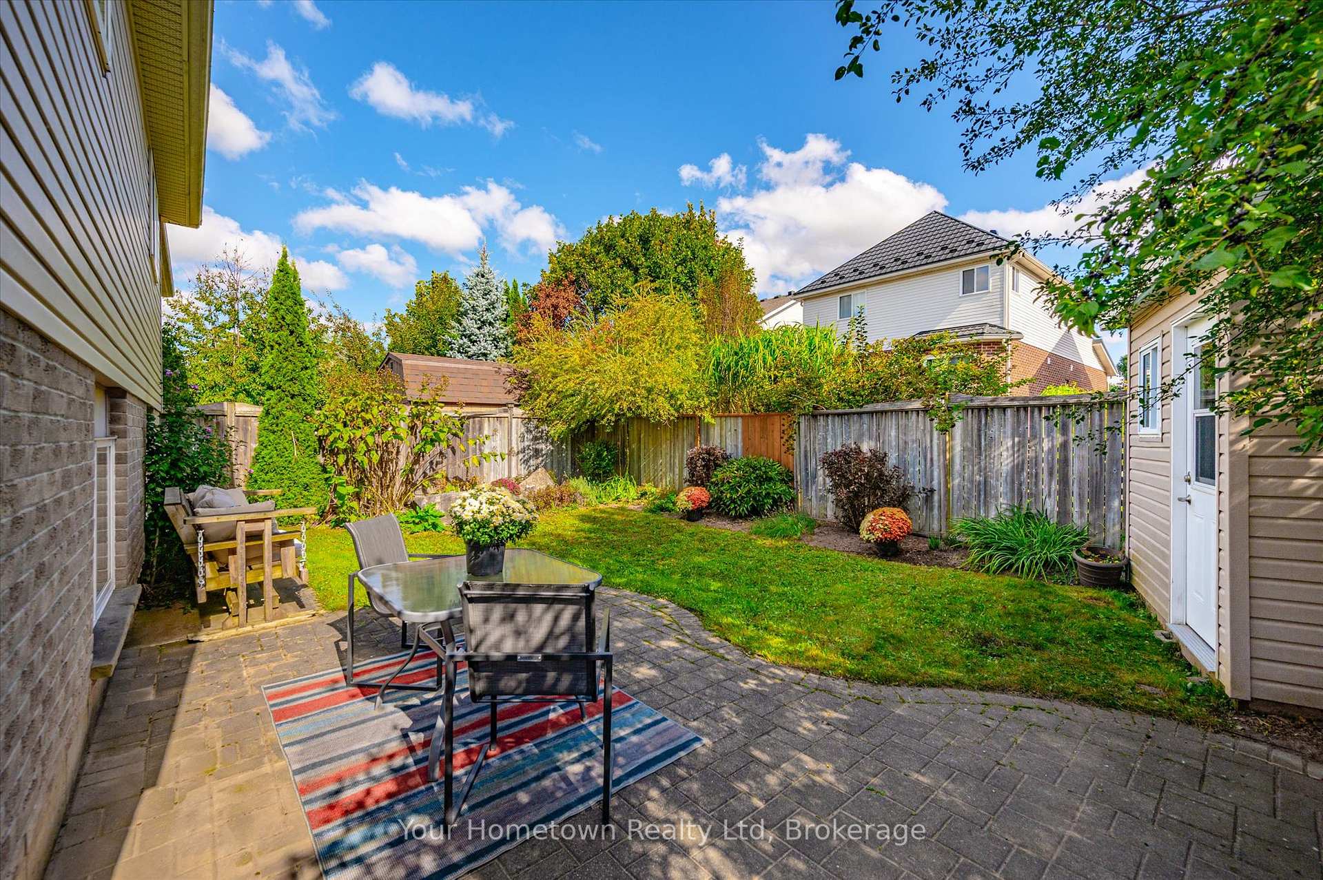 Photo 38 of 45 Peglar Crescent, Centre Wellington, Fergus — HOMEH