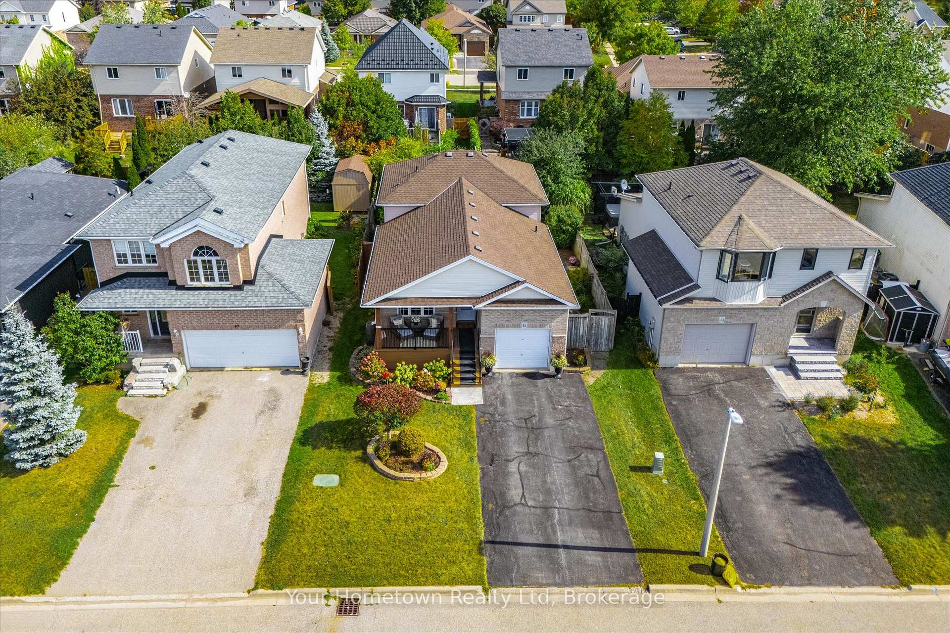 Photo 40 of 45 Peglar Crescent, Centre Wellington, Fergus — HOMEH