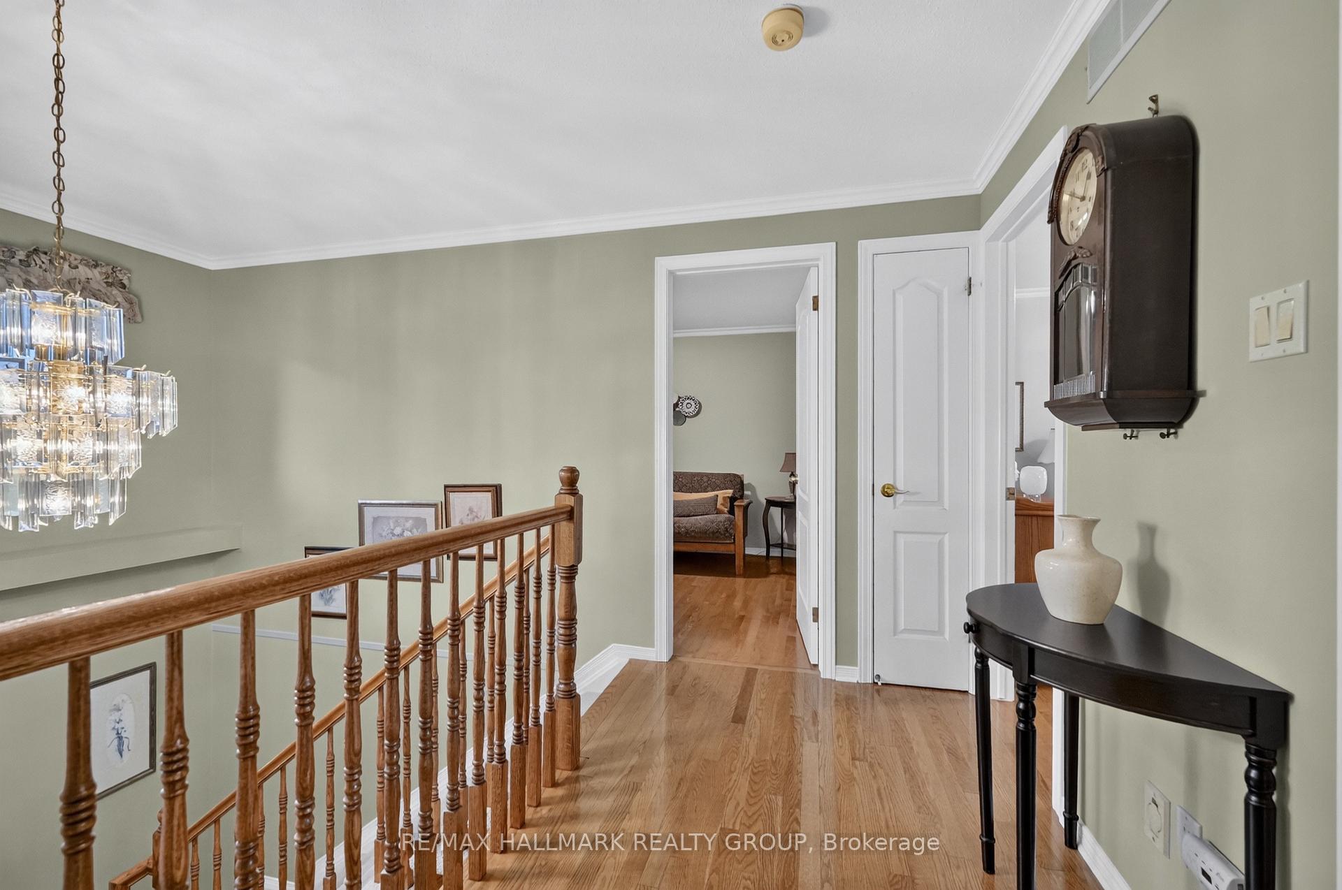 Photo 22 of 11 Wycliffe Street, Ottawa, Centrepointe — HOMEH
