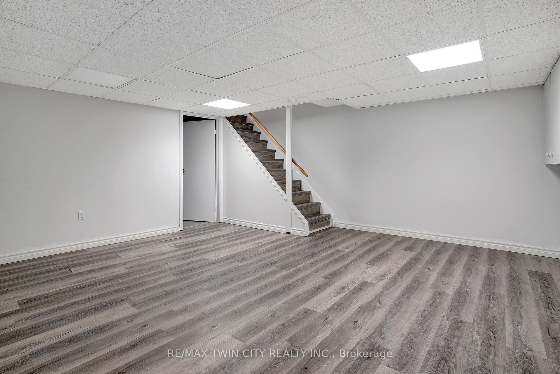 Photo 18 of Unit 25, 162 Jansen Avenue, Kitchener, Centreville Chicopee — HOMEH