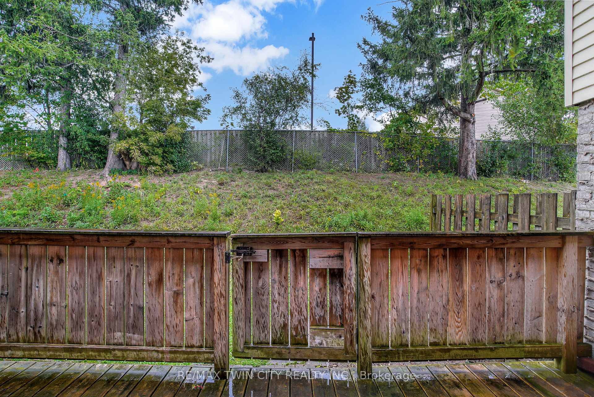 Photo 22 of Unit 25, 162 Jansen Avenue, Kitchener, Centreville Chicopee — HOMEH
