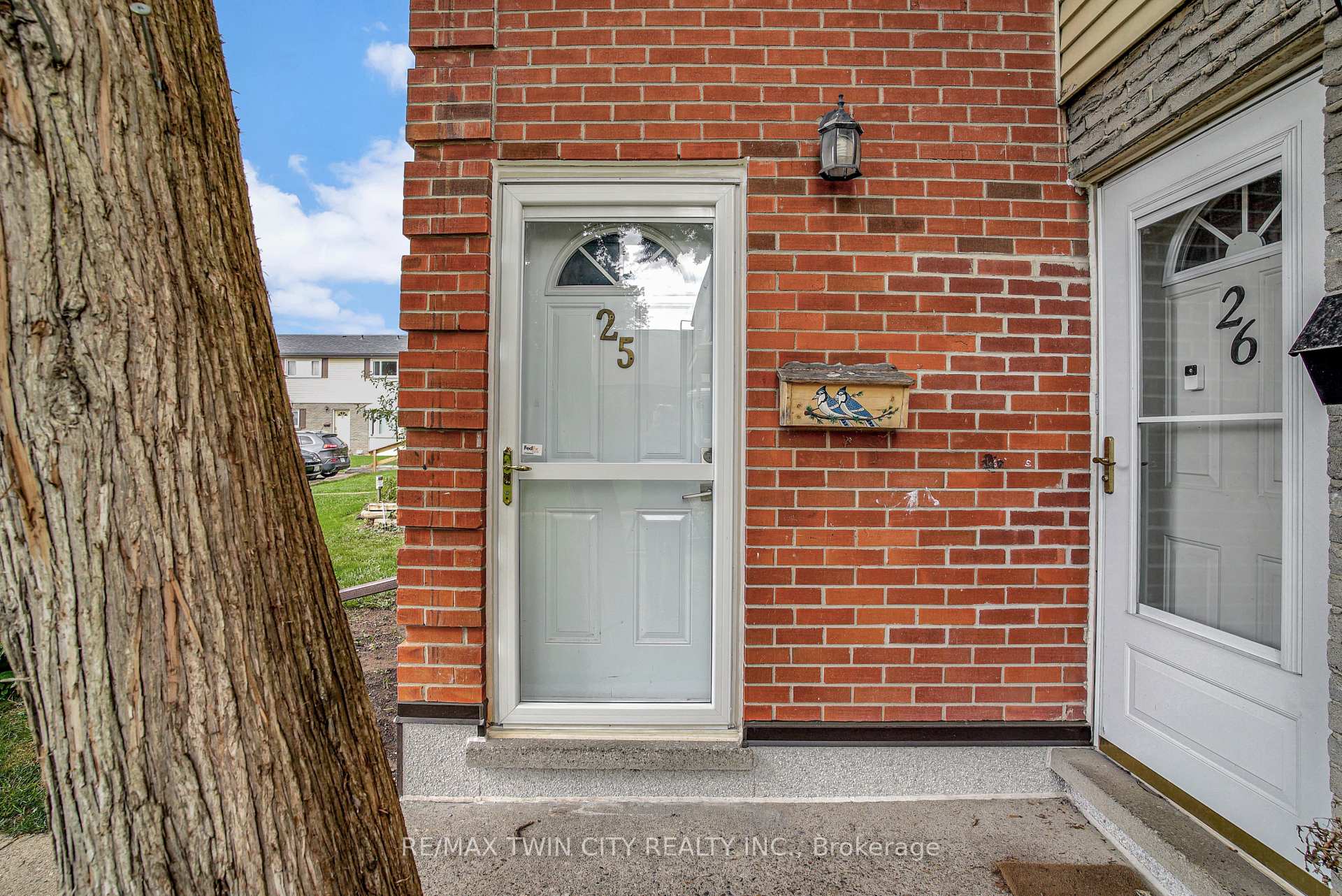 Photo 26 of Unit 25, 162 Jansen Avenue, Kitchener, Centreville Chicopee — HOMEH