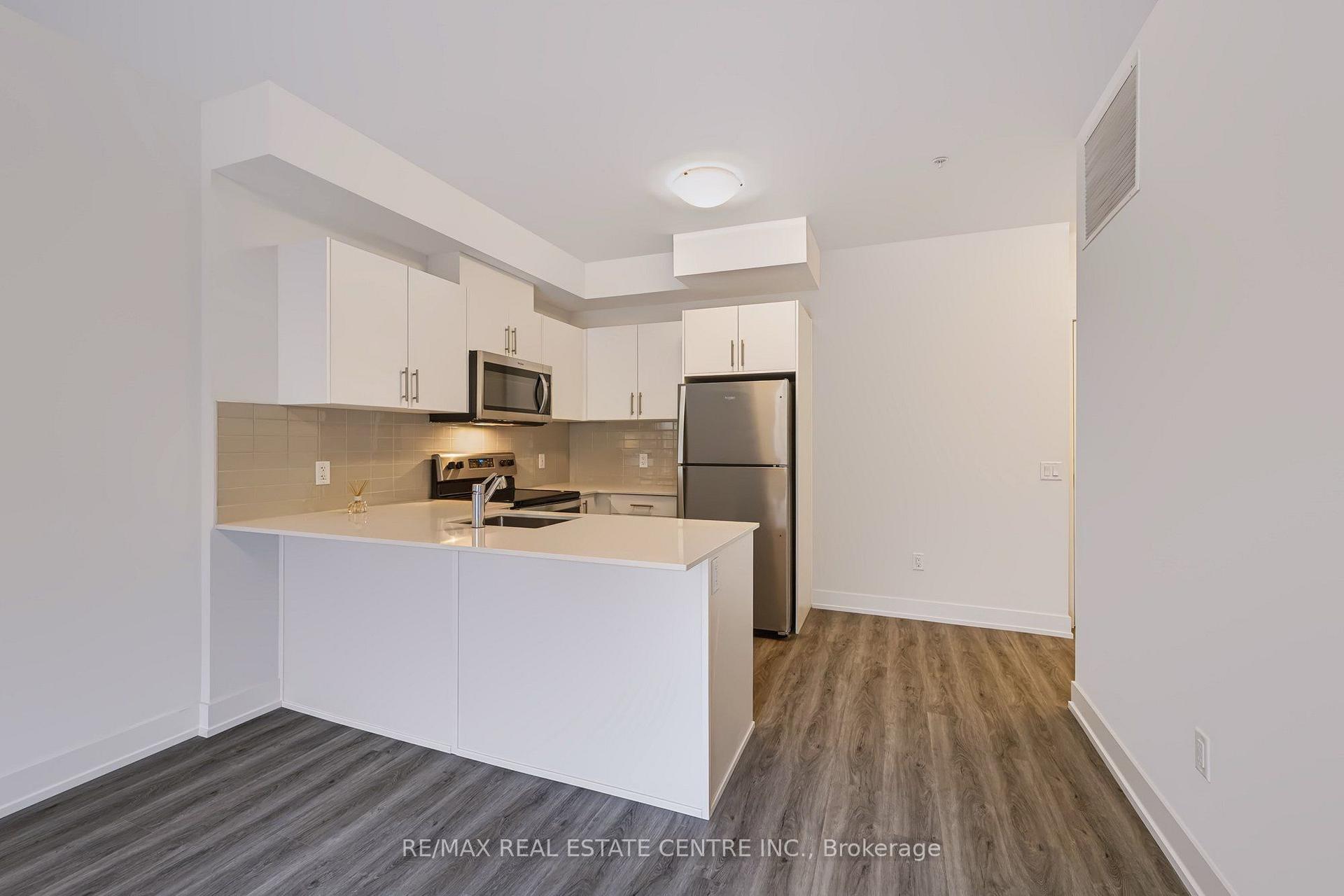 Photo 9 of Unit 106, 1000 Lackner Place, Kitchener, Grand River North — HOMEH
