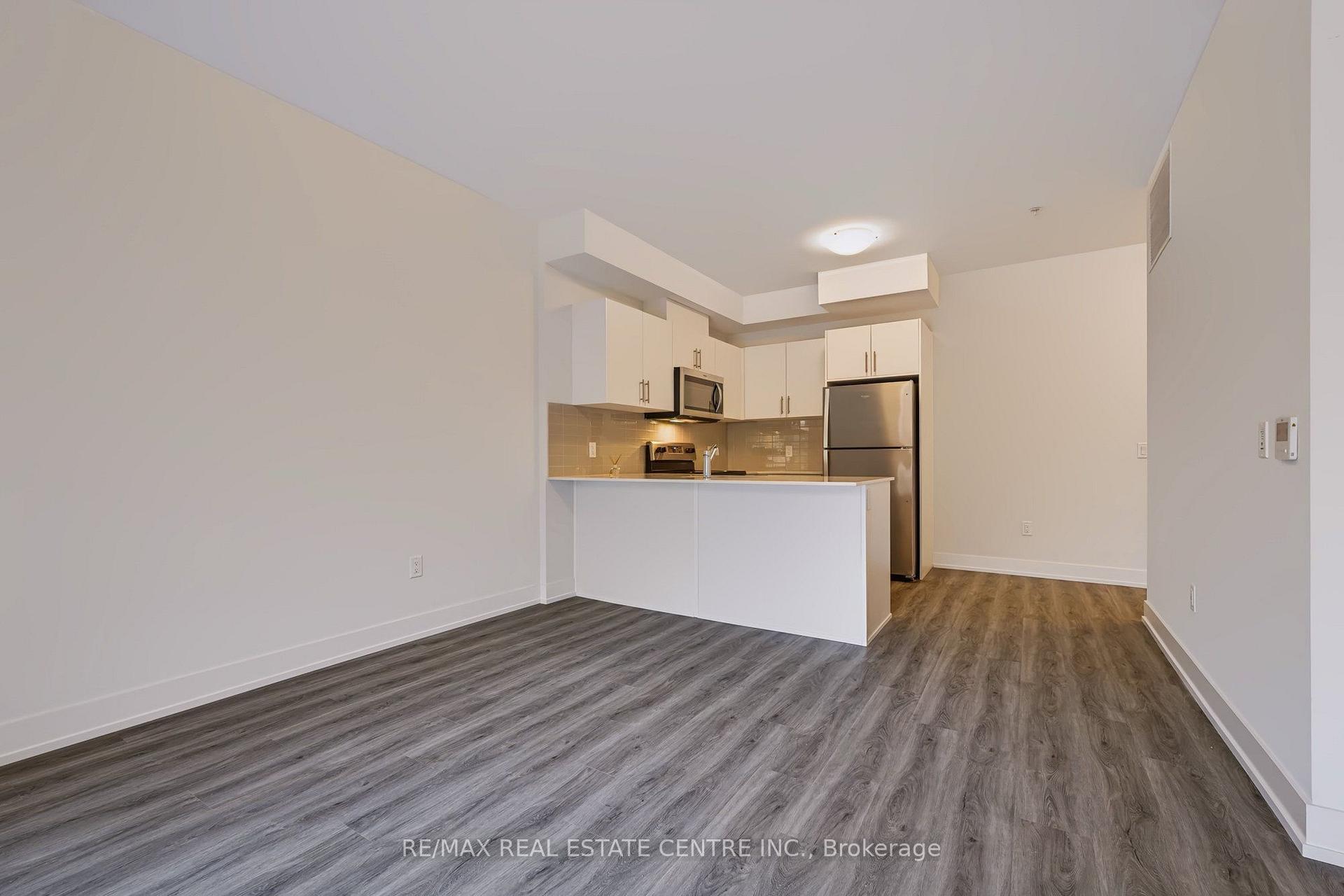 Photo 14 of Unit 106, 1000 Lackner Place, Kitchener, Grand River North — HOMEH
