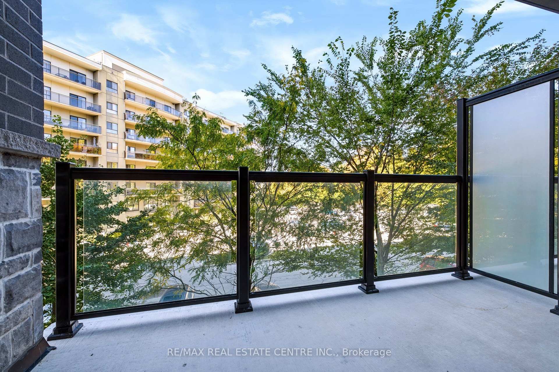 Photo 18 of Unit 106, 1000 Lackner Place, Kitchener, Grand River North — HOMEH