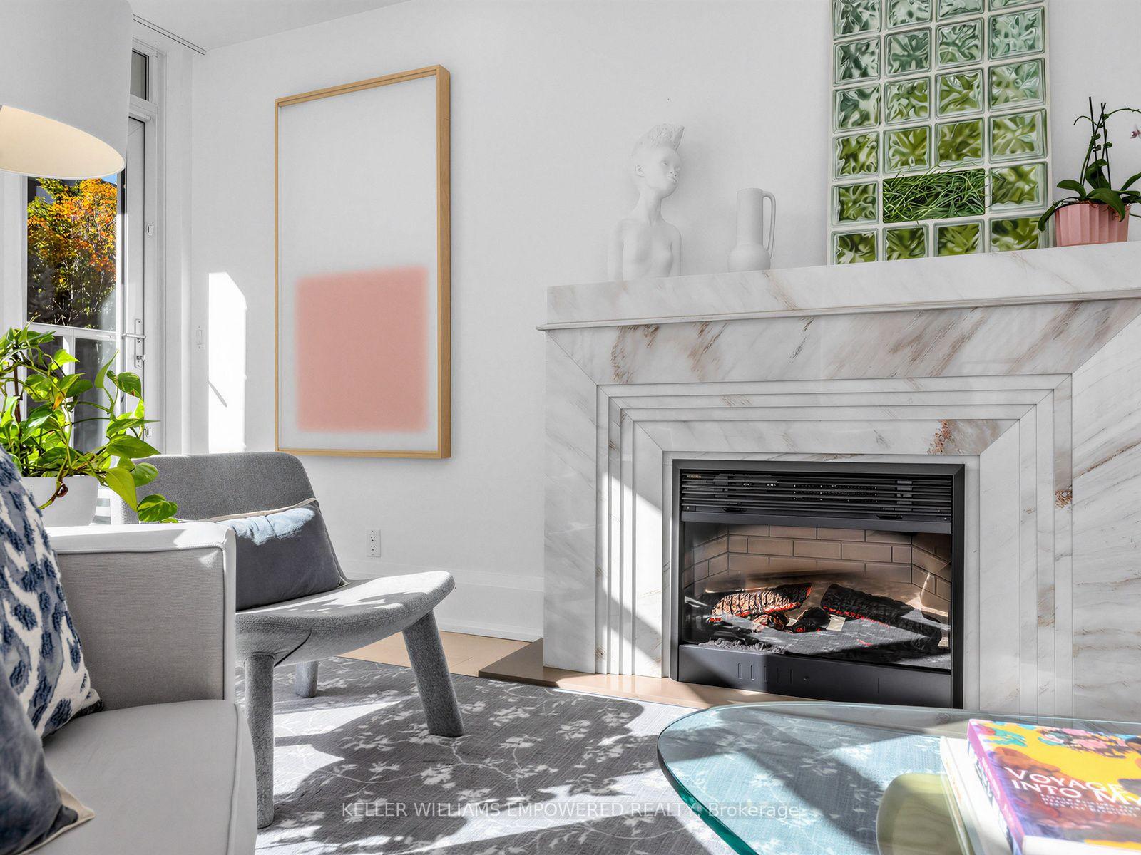 Photo 11 of Unit 303, 336 Spadina Road, Toronto, Casa Loma — HOMEH