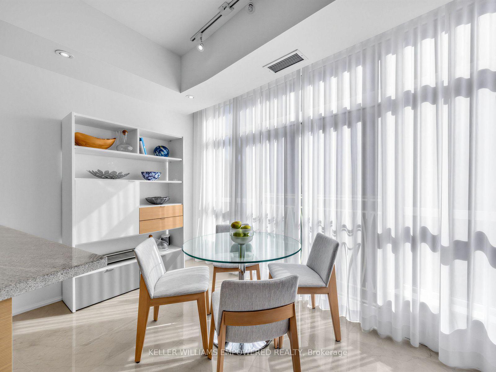 Photo 23 of Unit 303, 336 Spadina Road, Toronto, Casa Loma — HOMEH