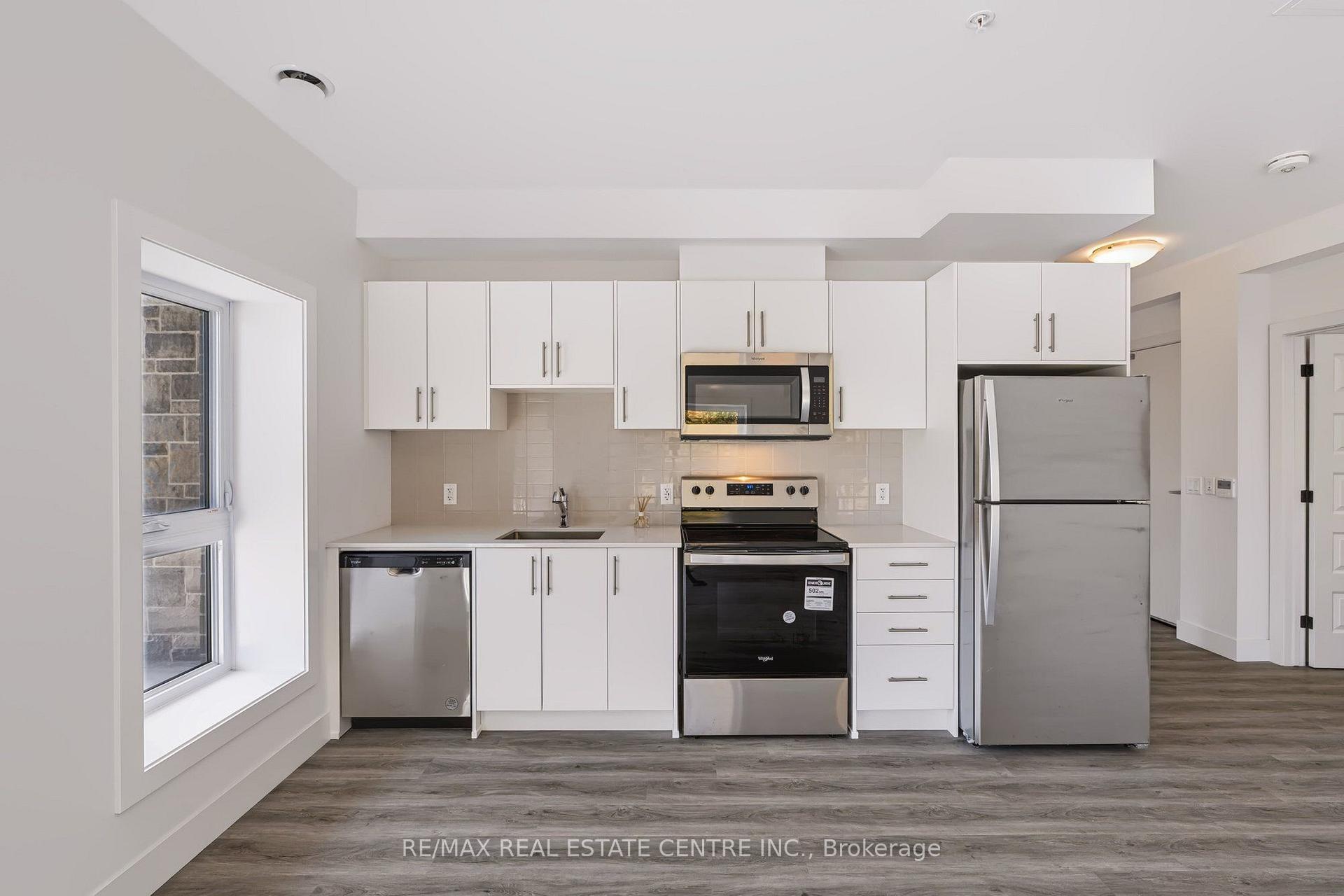 Photo 12 of Unit 313, 1000 Lackner Place, Kitchener, Grand River North — HOMEH