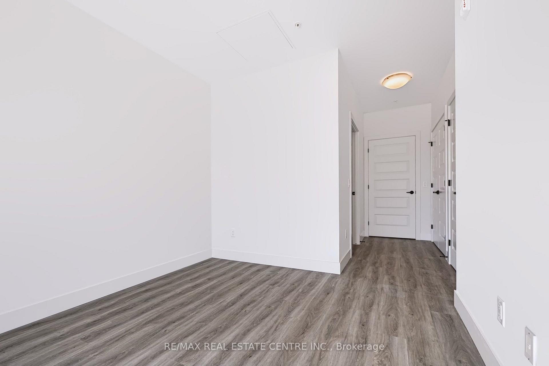 Photo 15 of Unit 313, 1000 Lackner Place, Kitchener, Grand River North — HOMEH