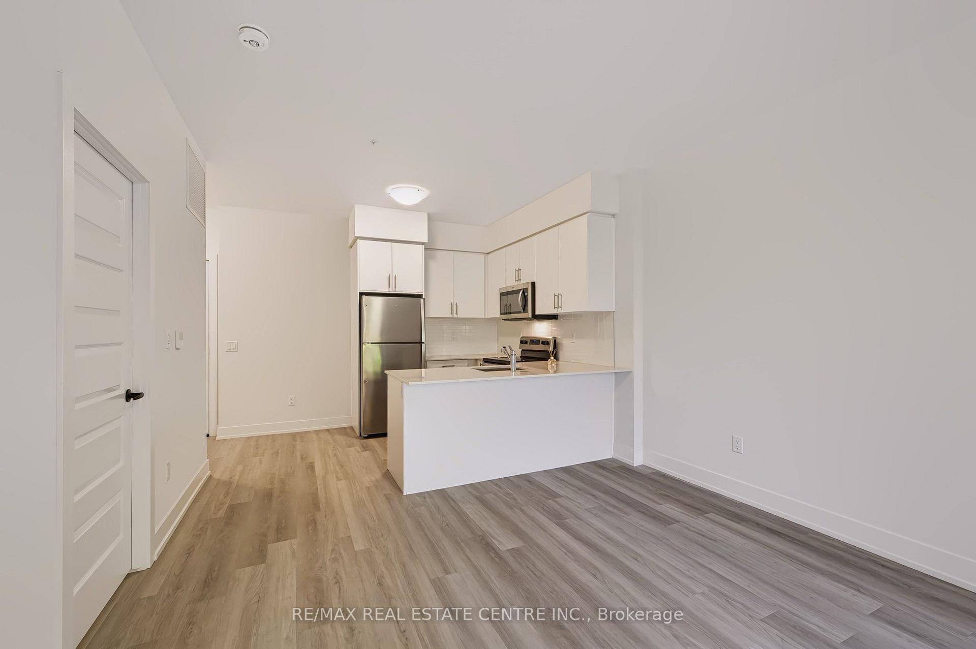 Photo 6 of Unit 124, 1100 Lackner Place, Kitchener, Grand River North — HOMEH