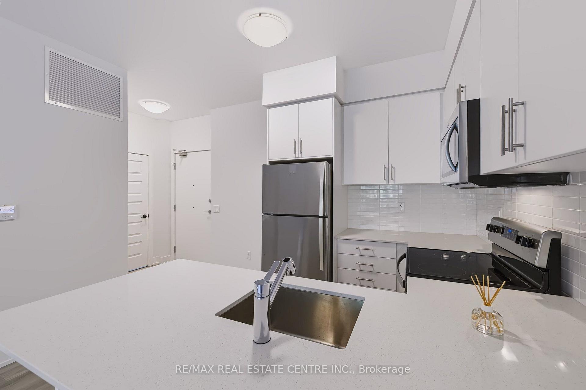 Photo 8 of Unit 124, 1100 Lackner Place, Kitchener, Grand River North — HOMEH