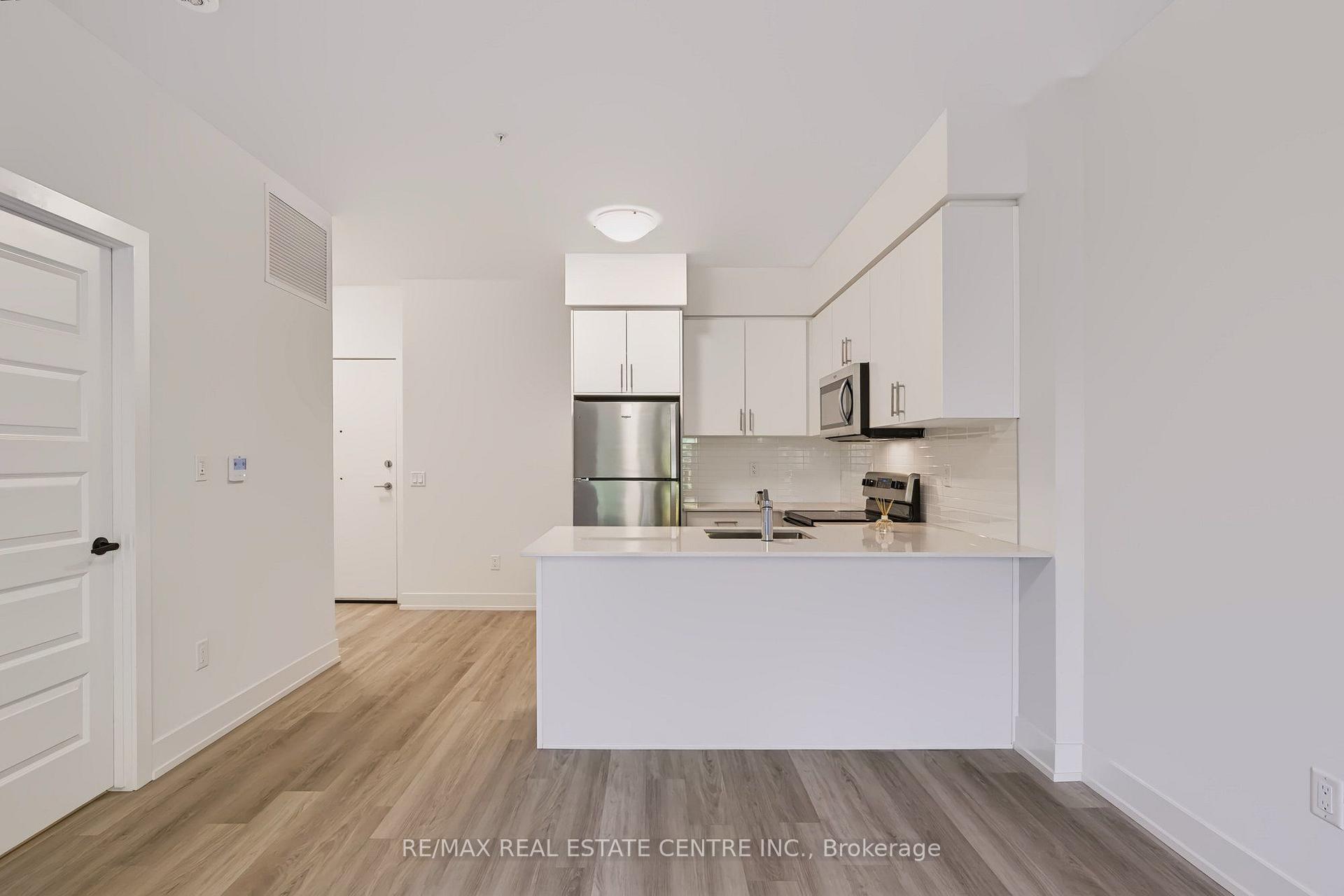 Photo 9 of Unit 124, 1100 Lackner Place, Kitchener, Grand River North — HOMEH