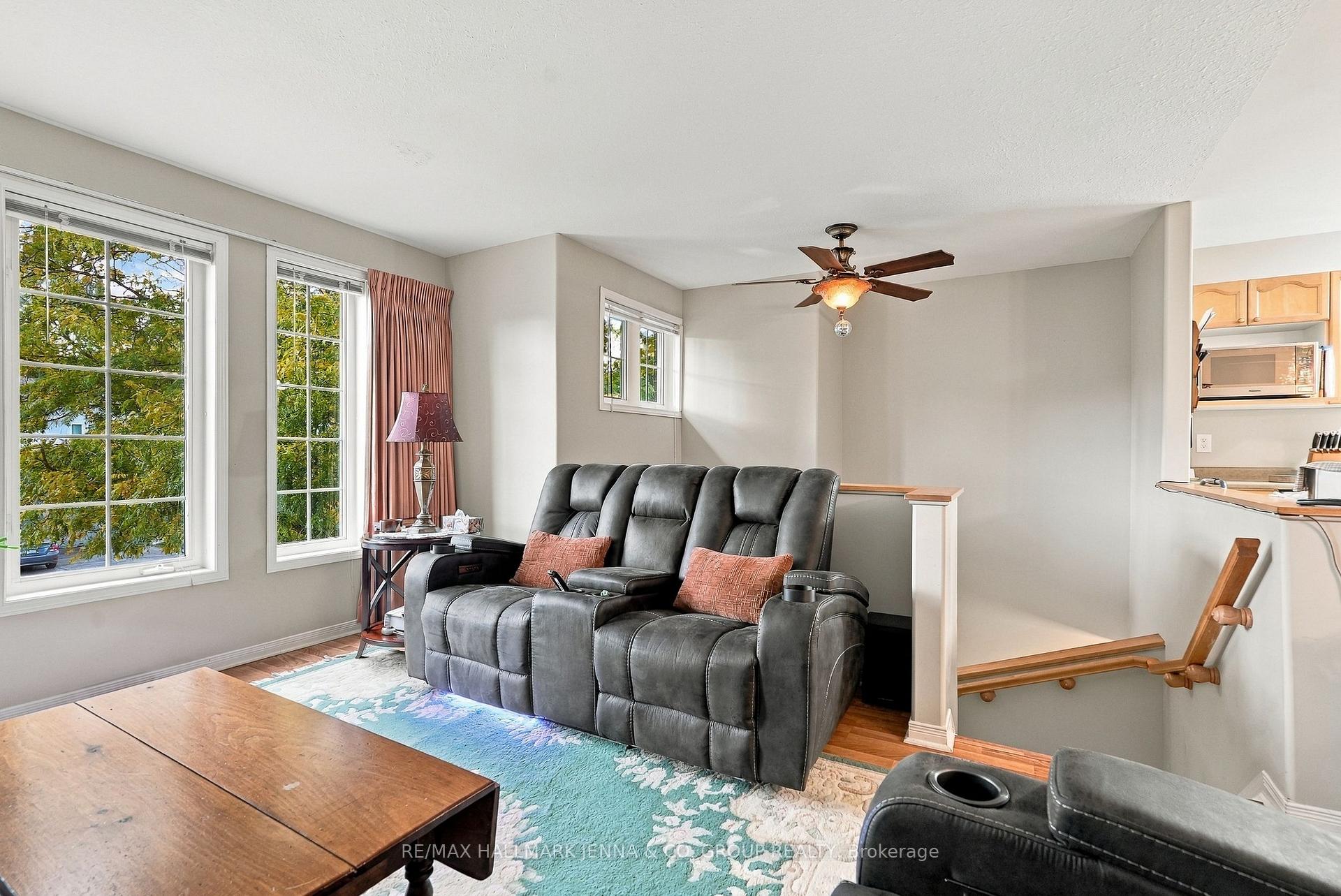 Photo 14 of 64 Whalings Circle, Ottawa, Stittsville (Central) — HOMEH