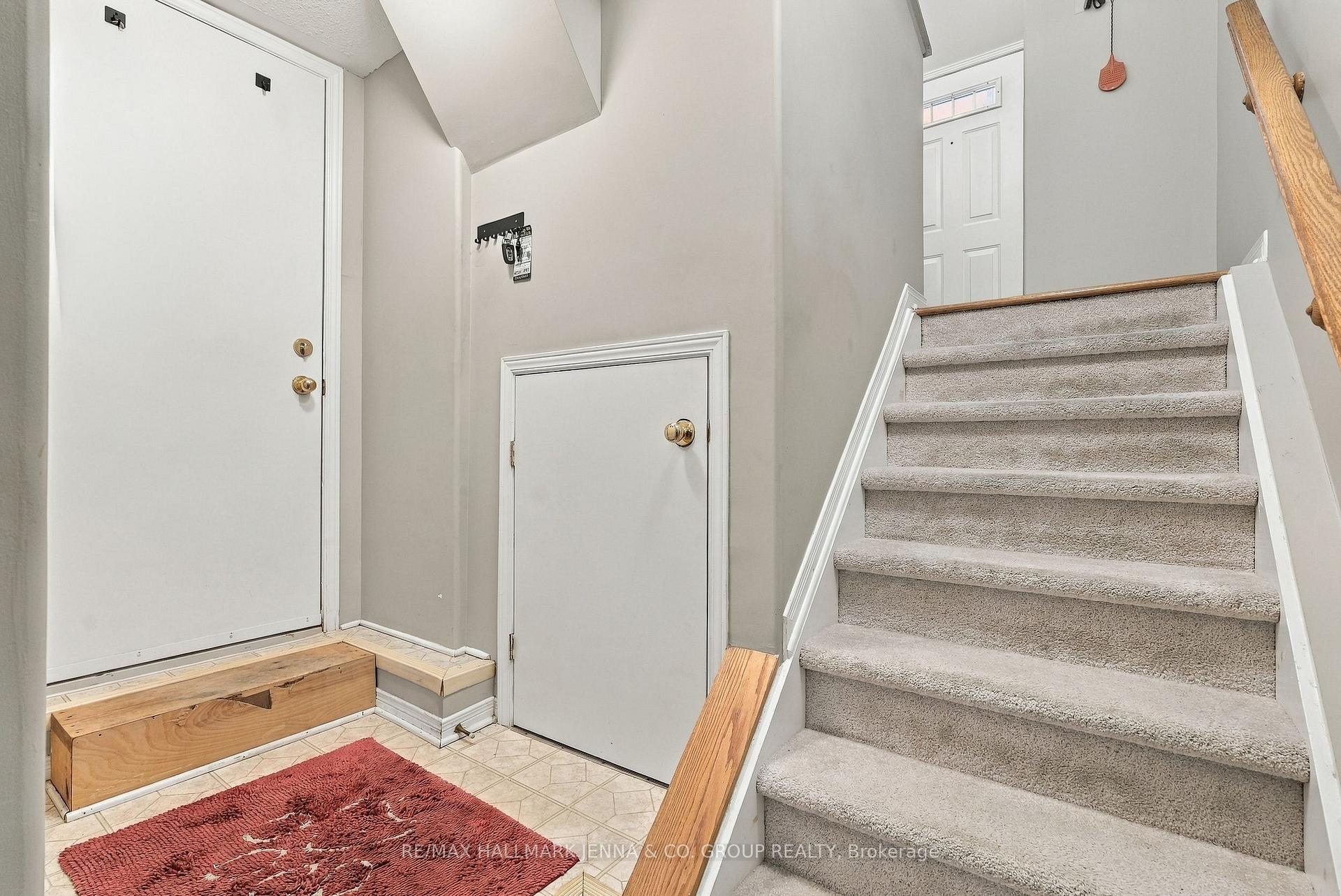 Photo 27 of 64 Whalings Circle, Ottawa, Stittsville (Central) — HOMEH