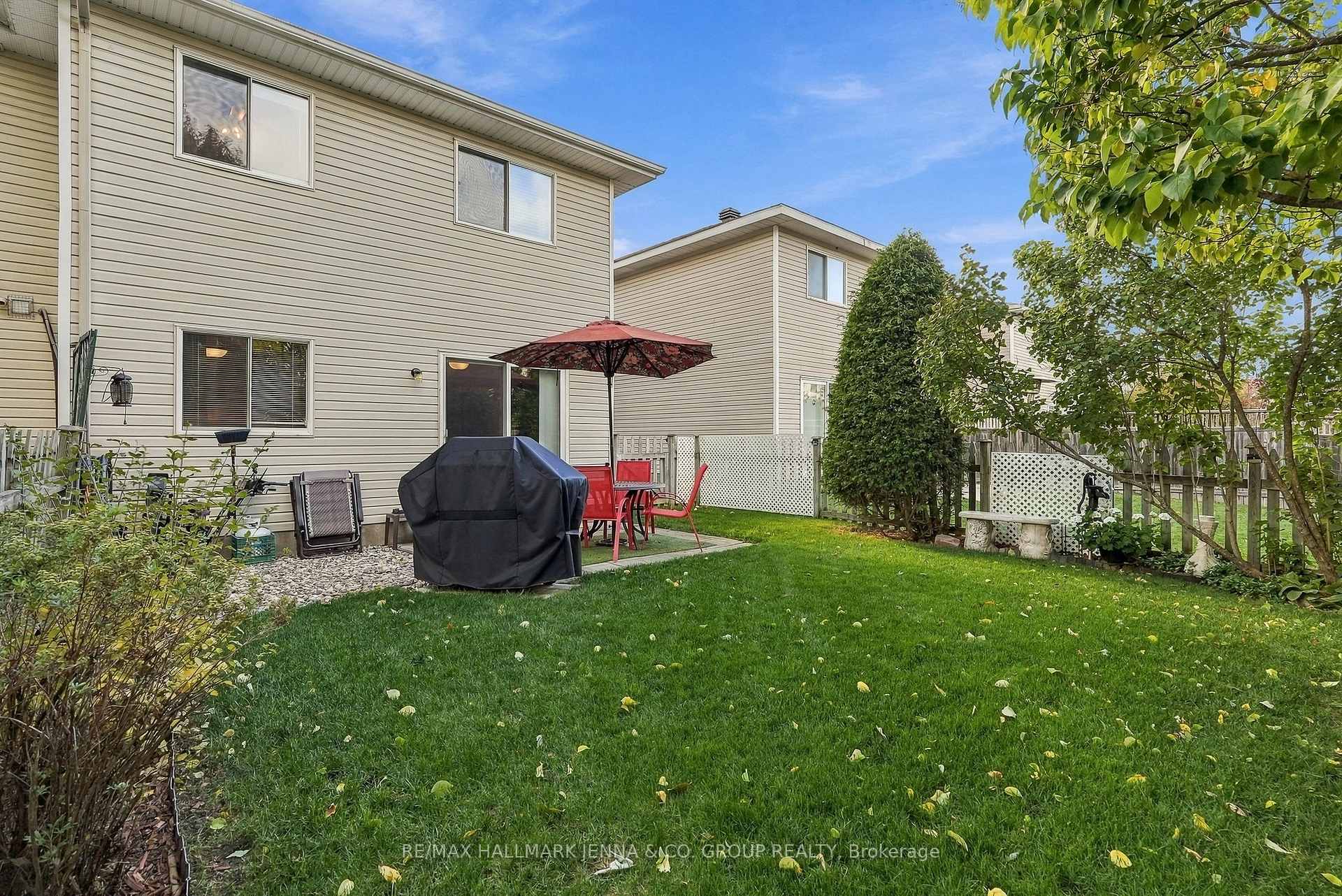 Photo 37 of 64 Whalings Circle, Ottawa, Stittsville (Central) — HOMEH