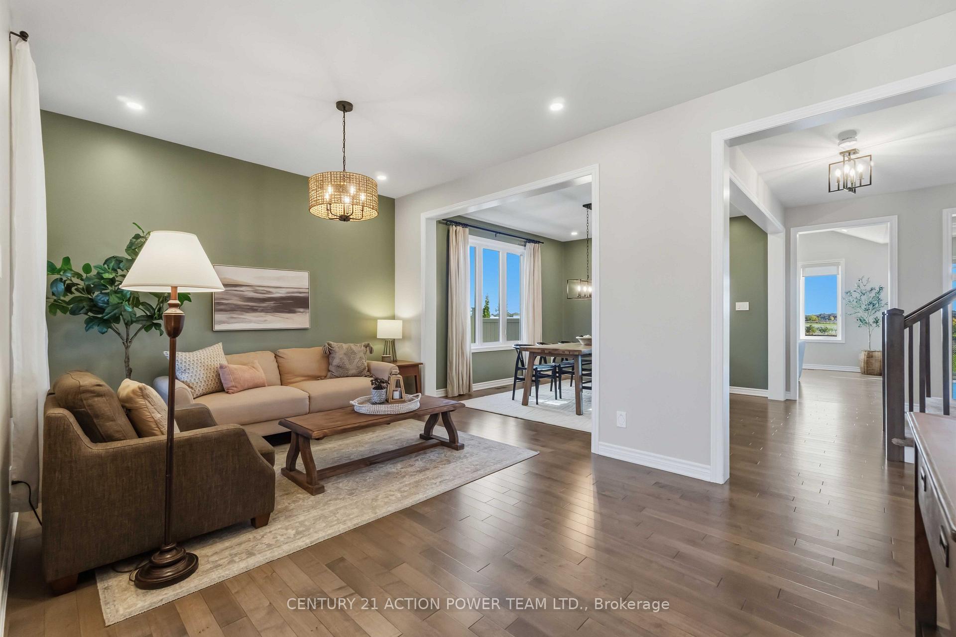 Photo 6 of 156 Bartonia Circle, Ottawa, Avalon West — HOMEH