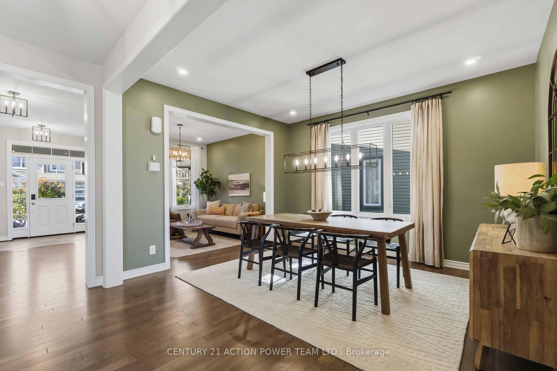 Photo 8 of 156 Bartonia Circle, Ottawa, Avalon West — HOMEH