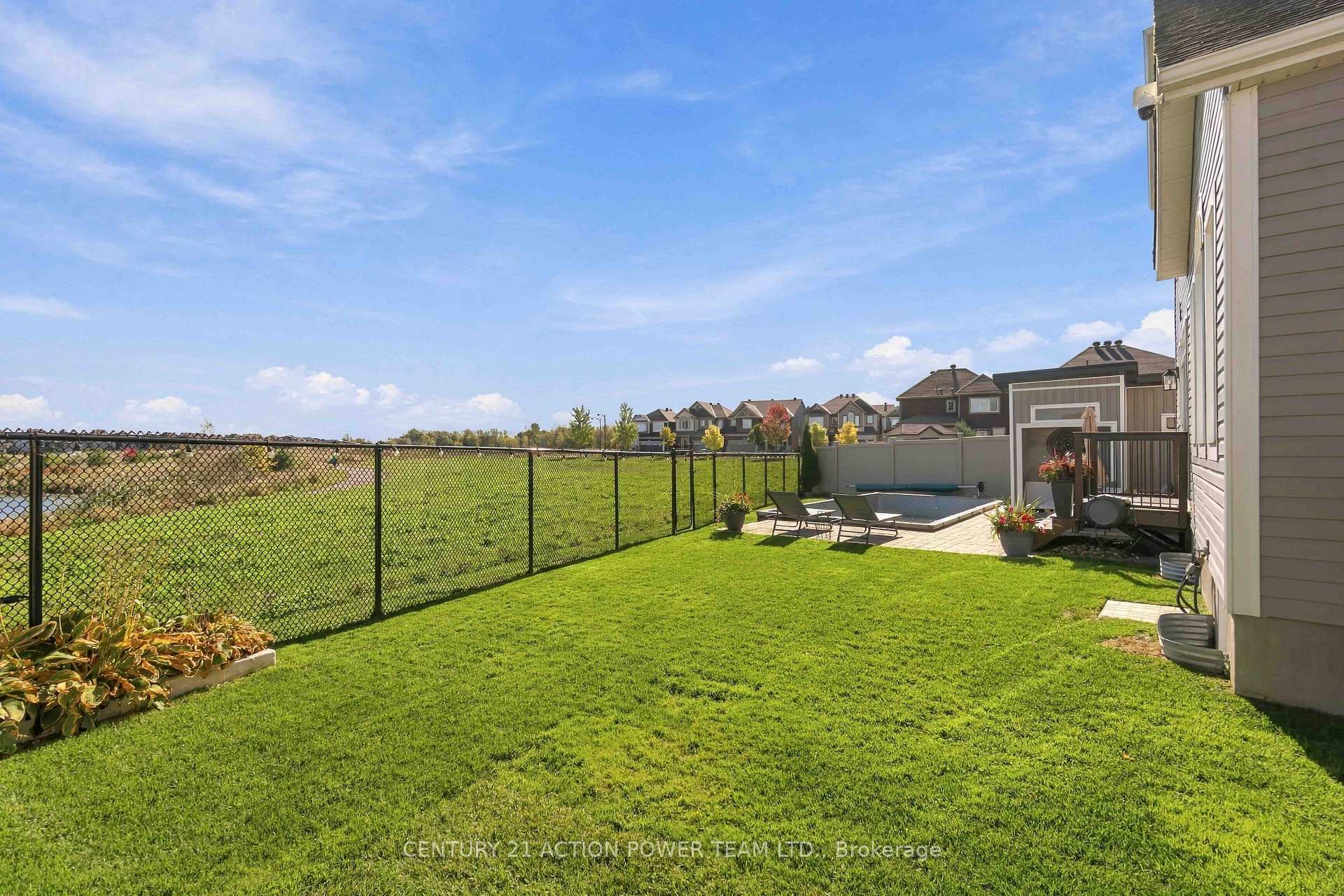 Photo 44 of 156 Bartonia Circle, Ottawa, Avalon West — HOMEH