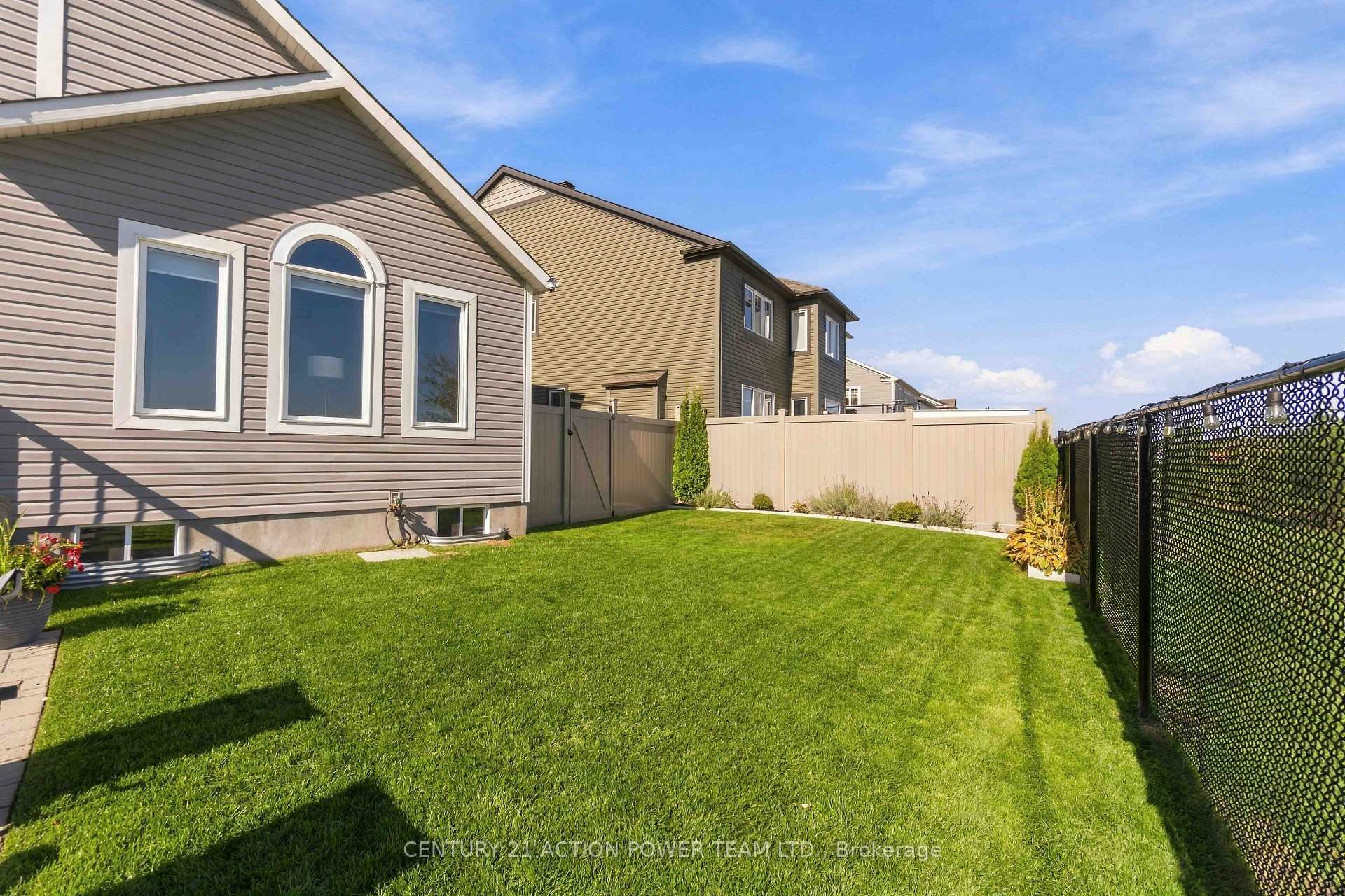 Photo 47 of 156 Bartonia Circle, Ottawa, Avalon West — HOMEH