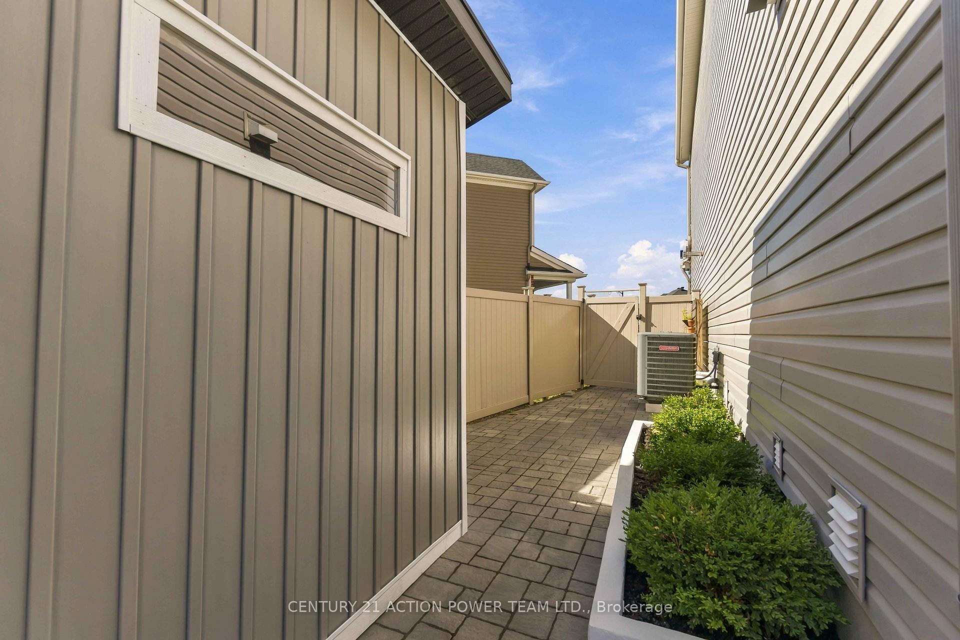 Photo 48 of 156 Bartonia Circle, Ottawa, Avalon West — HOMEH