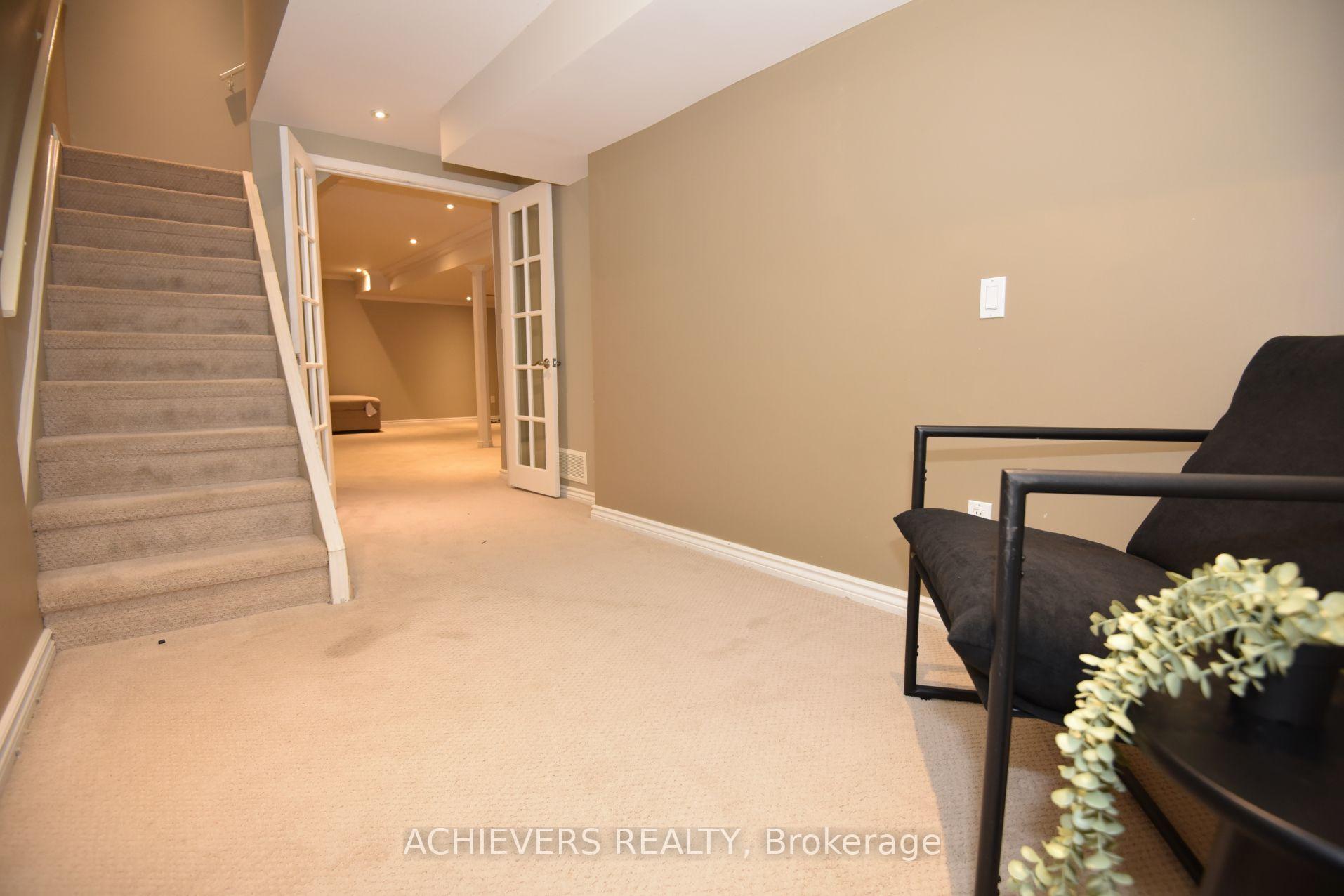 Photo 39 of 19 Mccullock Crescent, Ajax, Northwest Ajax — HOMEH