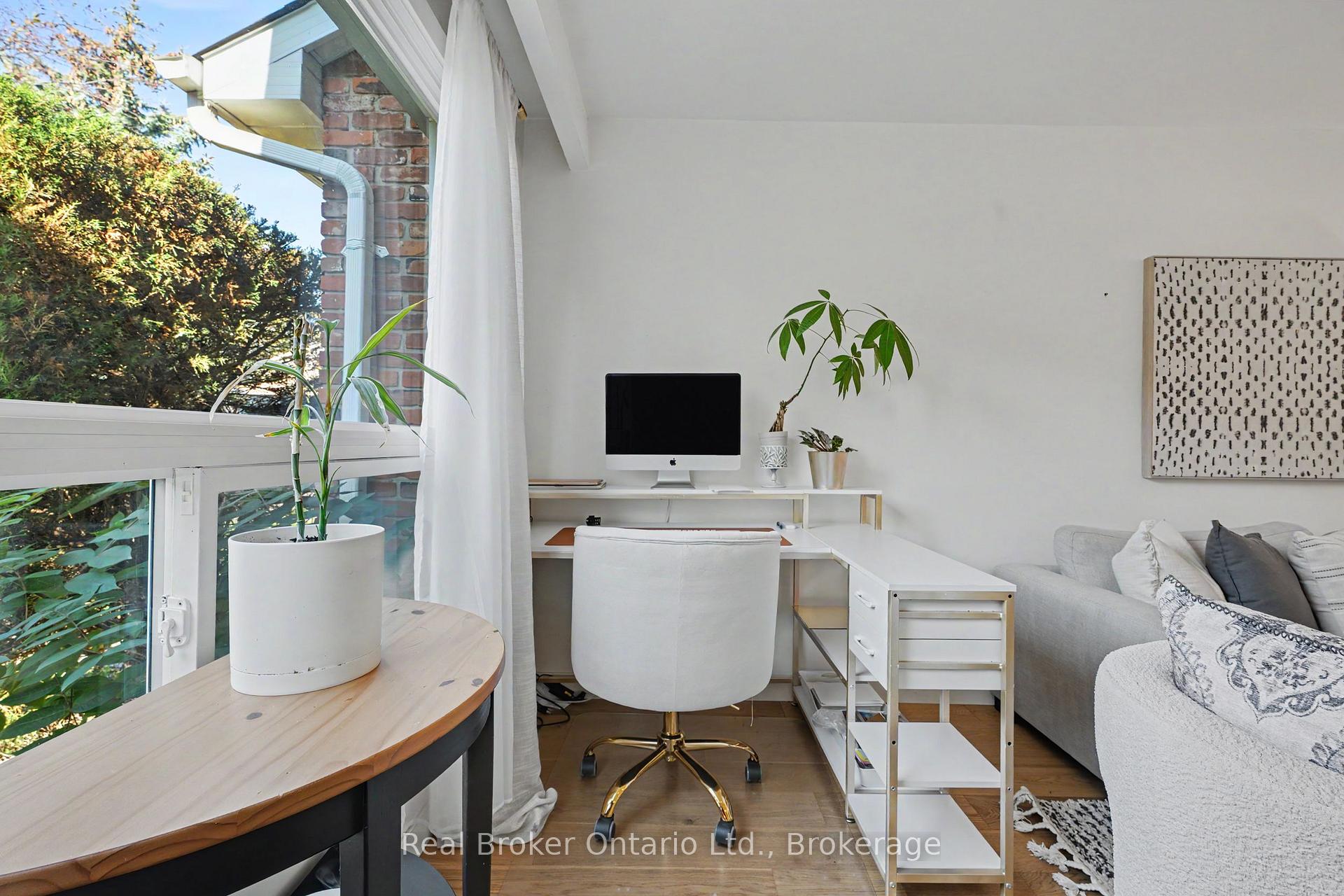 Photo 9 of 5475 Lakeshore Road, Burlington, Appleby — HOMEH