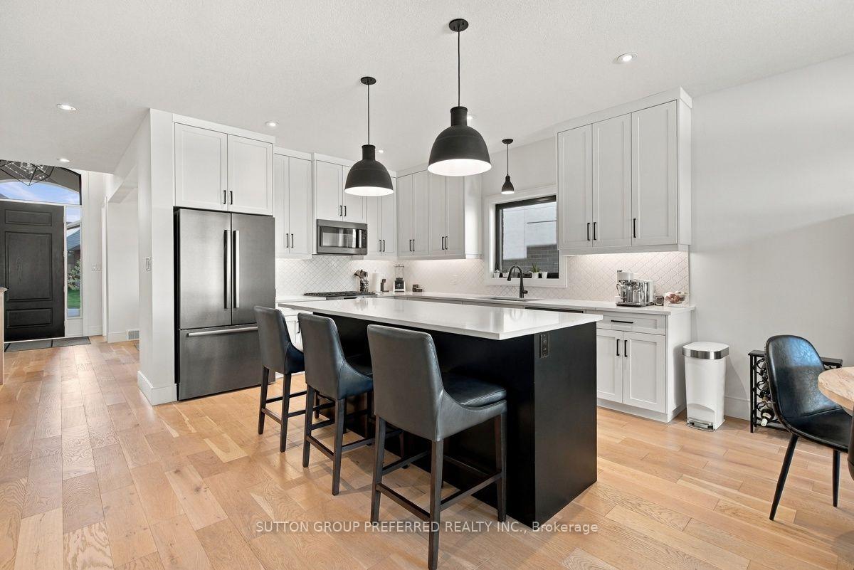 Photo 28 of 1928 Trailsway Drive, London, South B — HOMEH