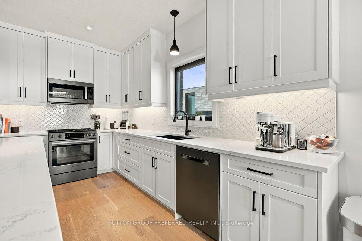 Photo 31 of 1928 Trailsway Drive, London, South B — HOMEH