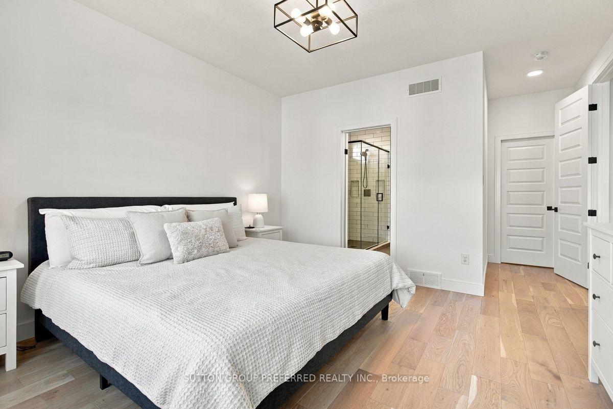 Photo 61 of 1928 Trailsway Drive, London, South B — HOMEH