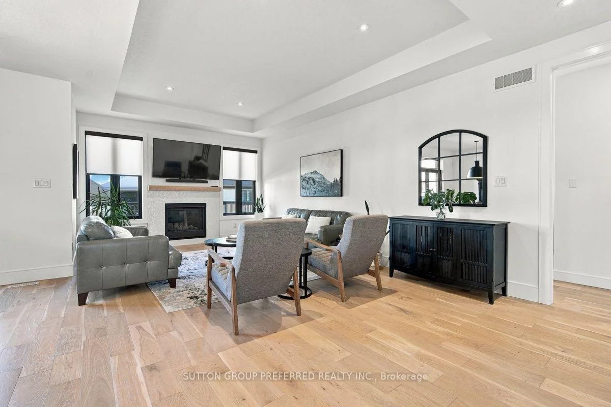 Photo 18 of 1928 Trailsway Drive, London, South B — HOMEH