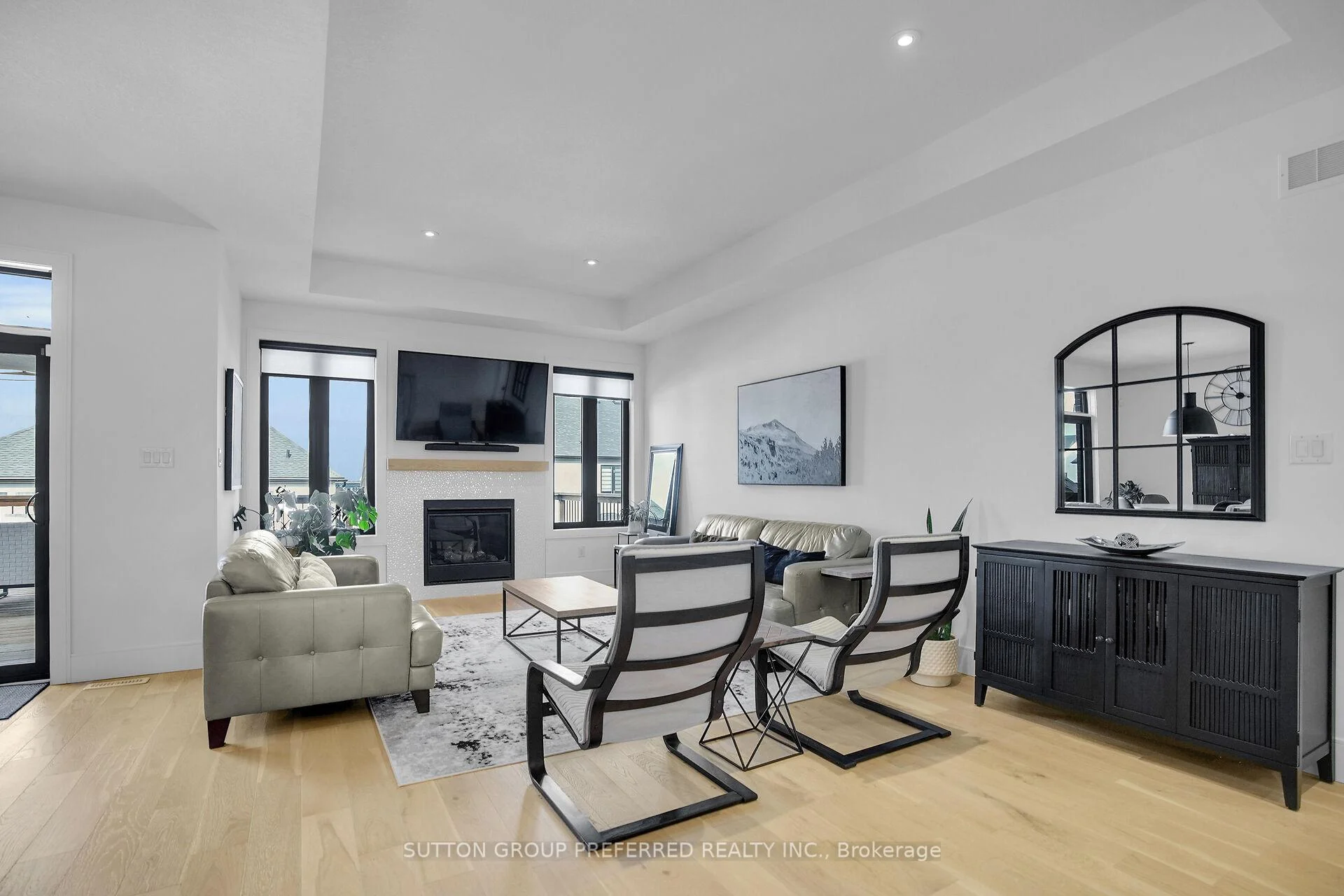 Photo 20 of 1928 Trailsway Drive, London, South B — HOMEH