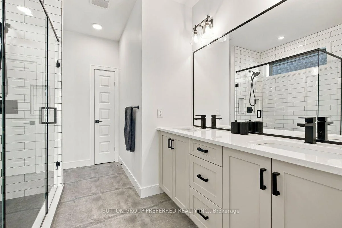 Photo 66 of 1928 Trailsway Drive, London, South B — HOMEH