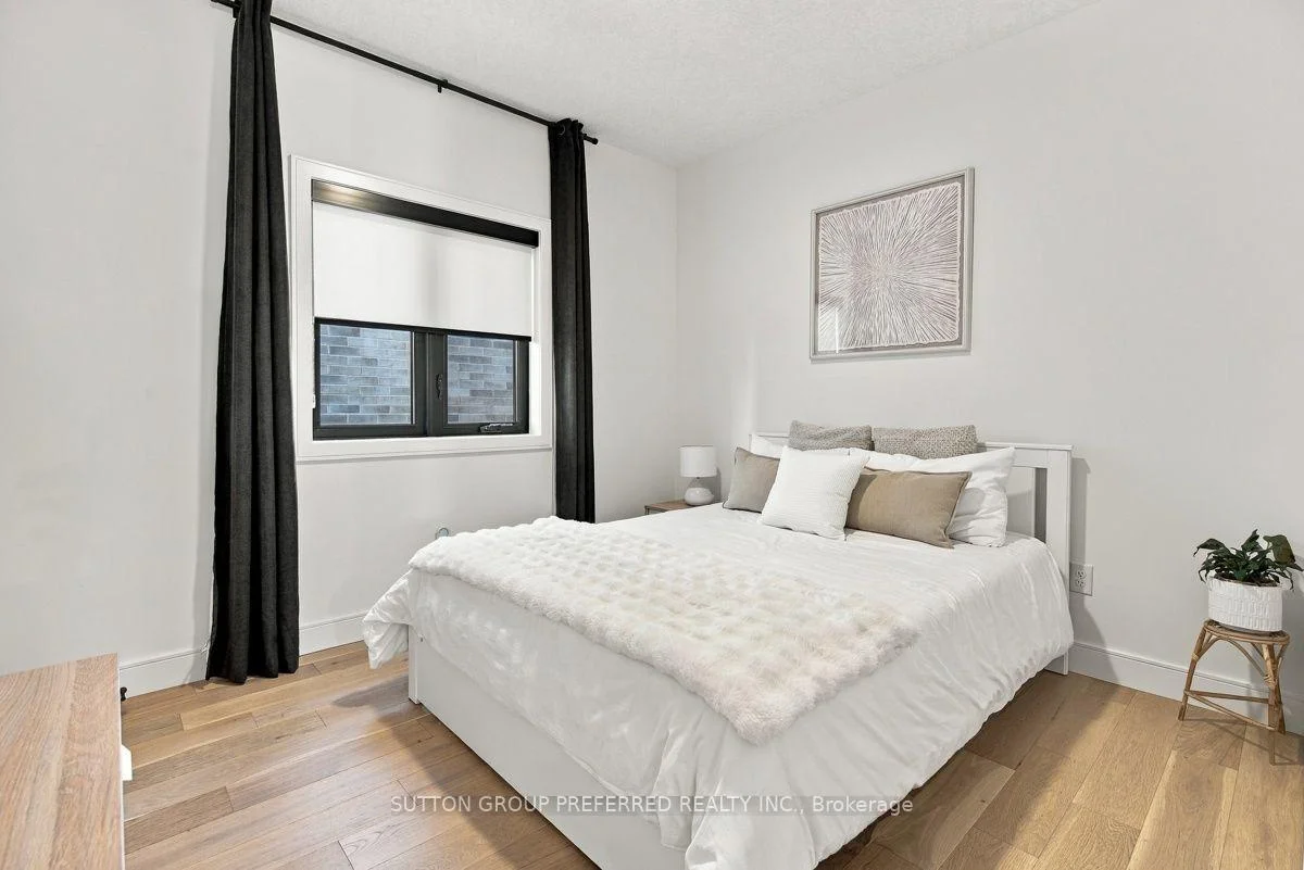 Photo 70 of 1928 Trailsway Drive, London, South B — HOMEH