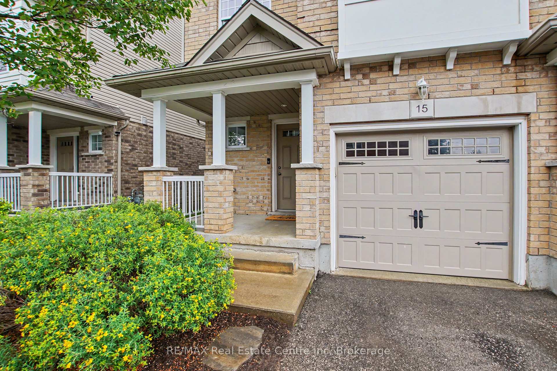 Photo 3 of Unit 15, 167 Arkell Road, Guelph, Kortright East — HOMEH