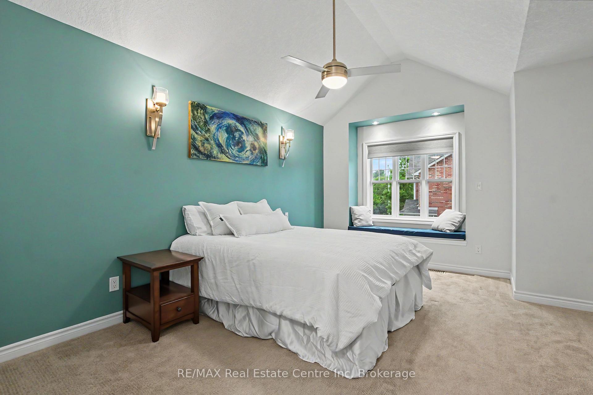 Photo 15 of Unit 15, 167 Arkell Road, Guelph, Kortright East — HOMEH