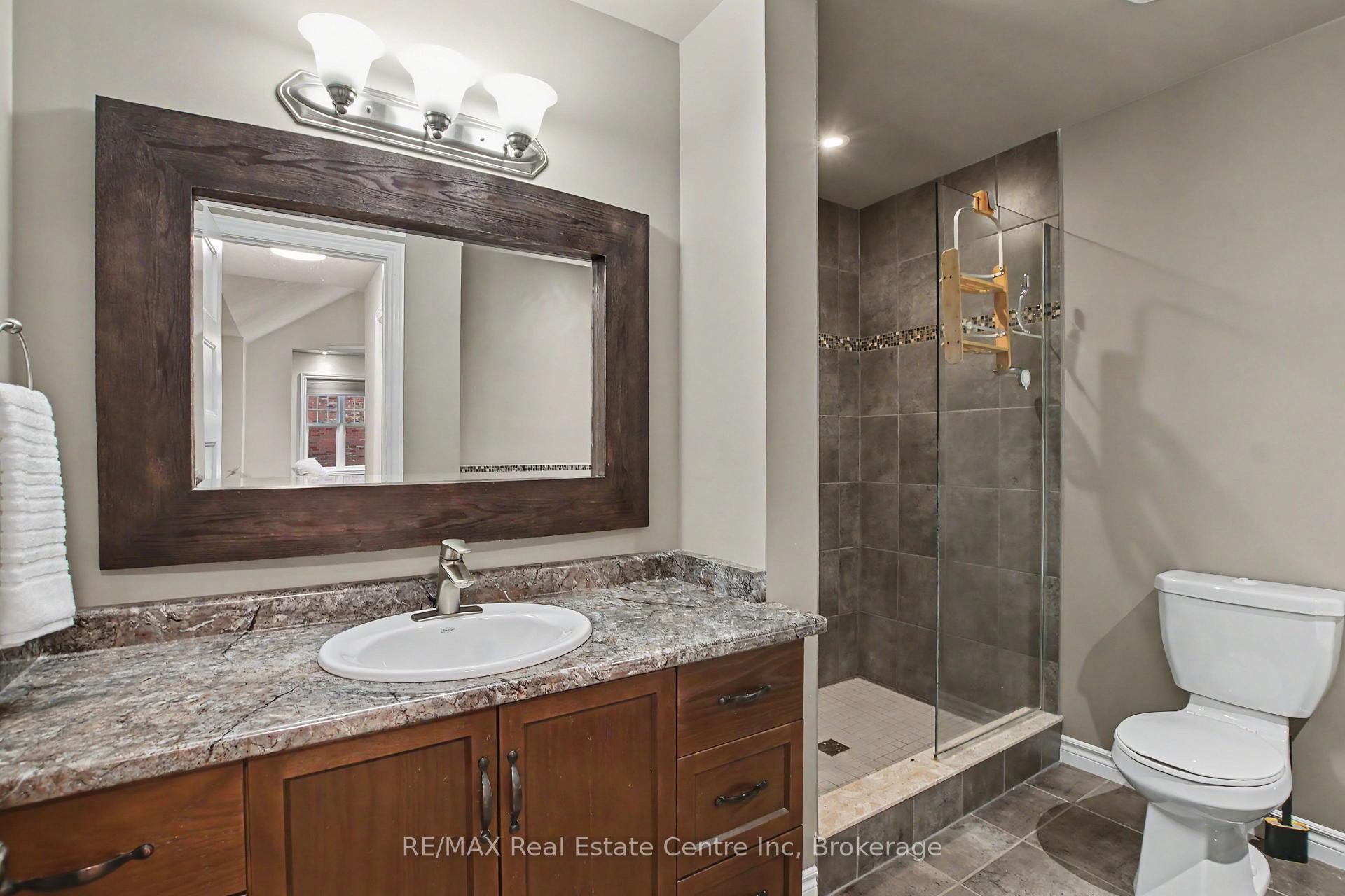 Photo 17 of Unit 15, 167 Arkell Road, Guelph, Kortright East — HOMEH