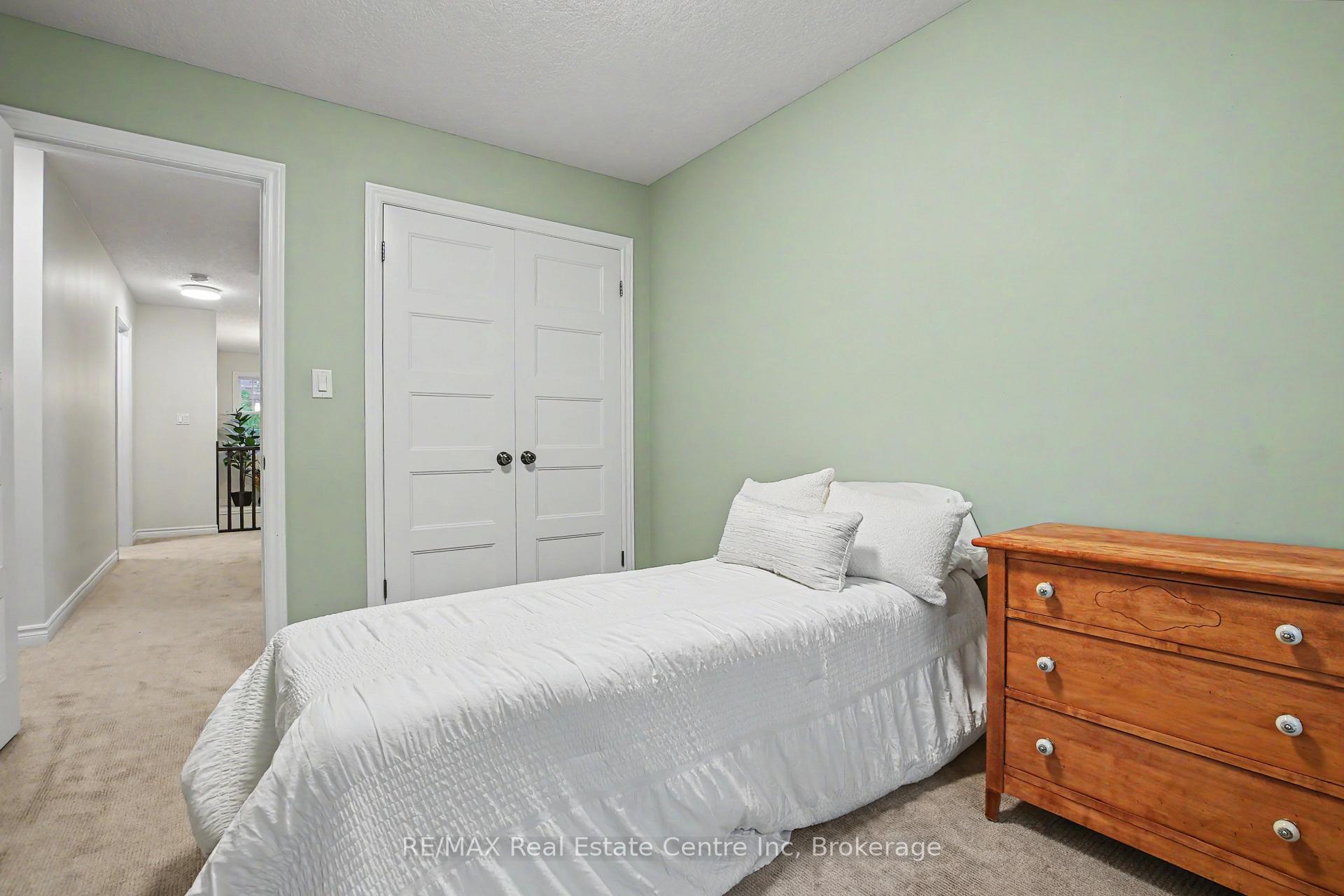 Photo 22 of Unit 15, 167 Arkell Road, Guelph, Kortright East — HOMEH