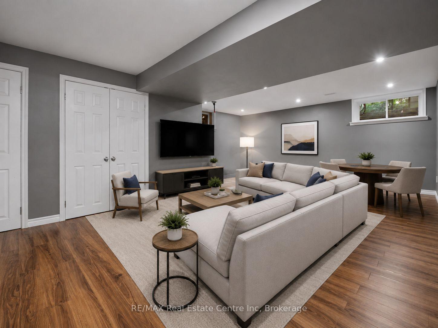 Photo 25 of Unit 15, 167 Arkell Road, Guelph, Kortright East — HOMEH