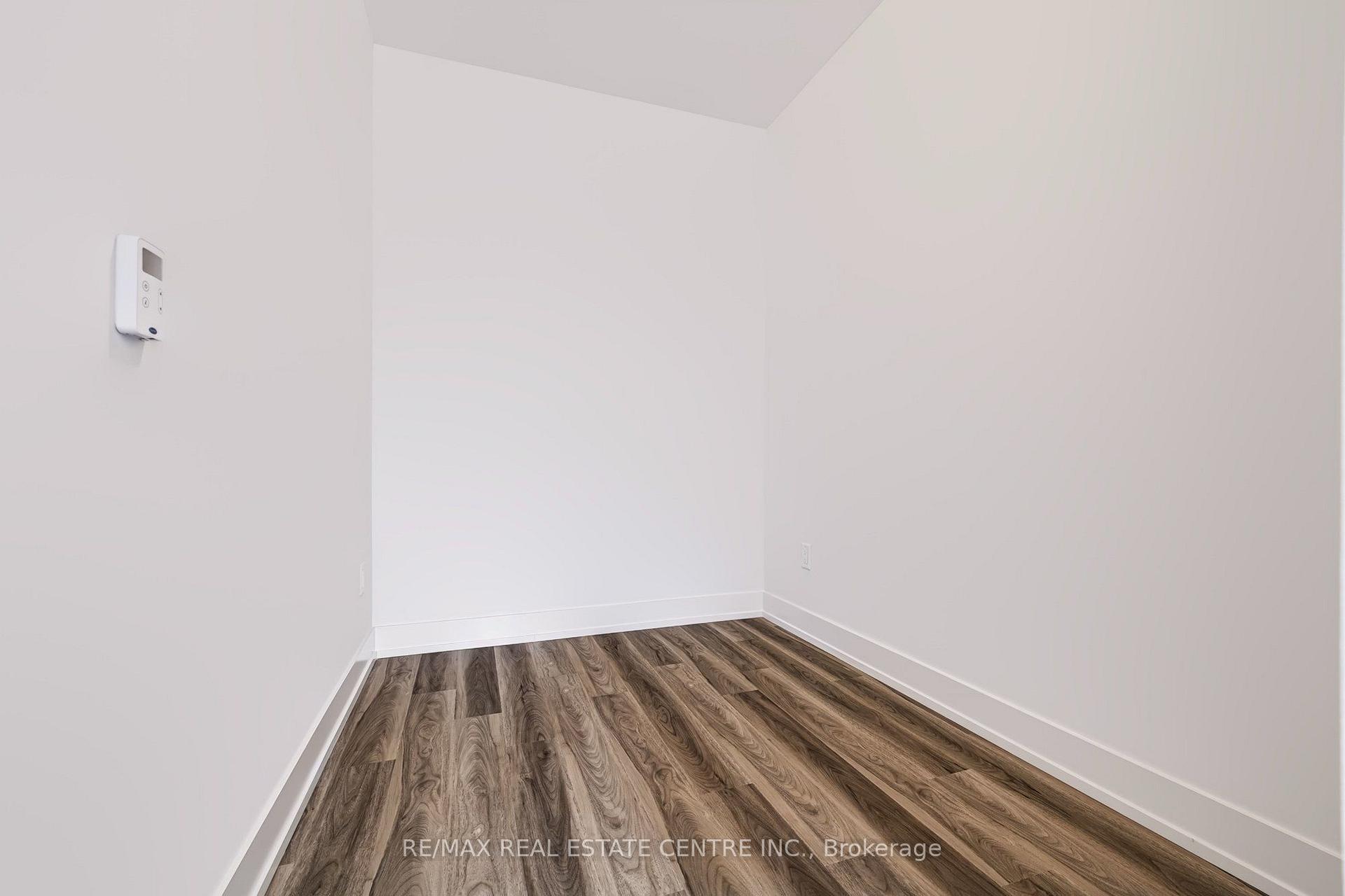 Photo 13 of Unit 517, 1100 Lackner Place, Kitchener, Grand River North — HOMEH