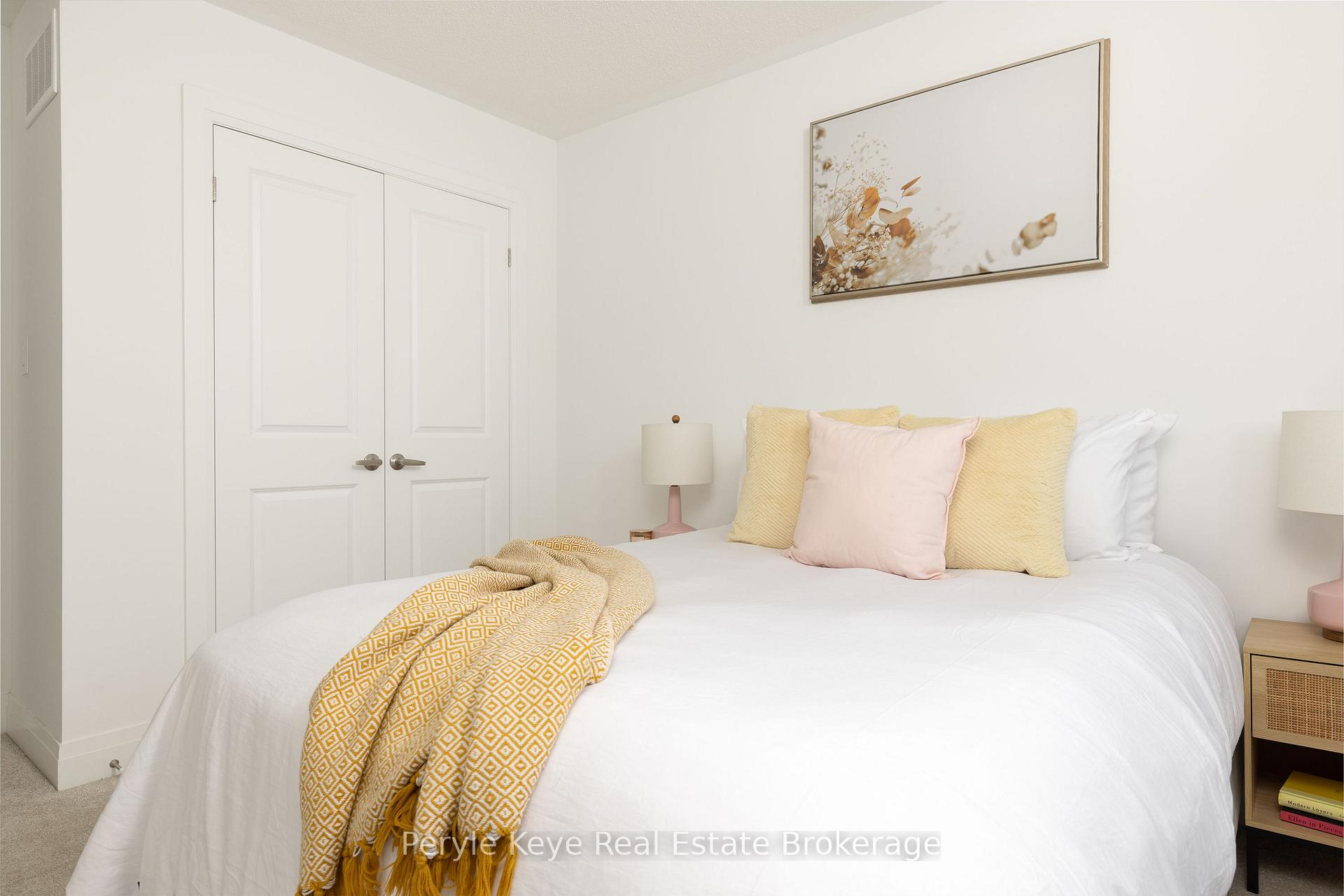 Photo 37 of 10 Timms Gate, Bracebridge, Macaulay — HOMEH