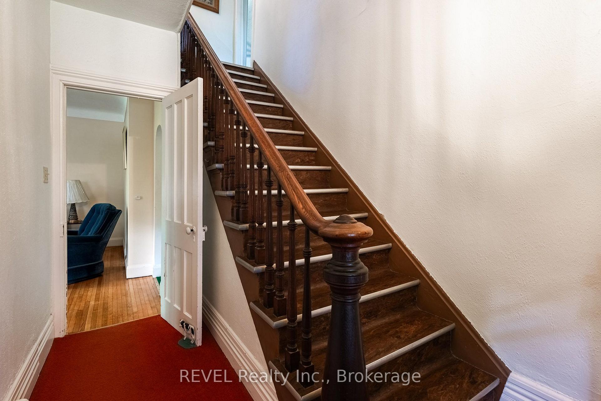 Photo 11 of 1629 Gregory Road, St. Catharines, Rural Fourth — HOMEH