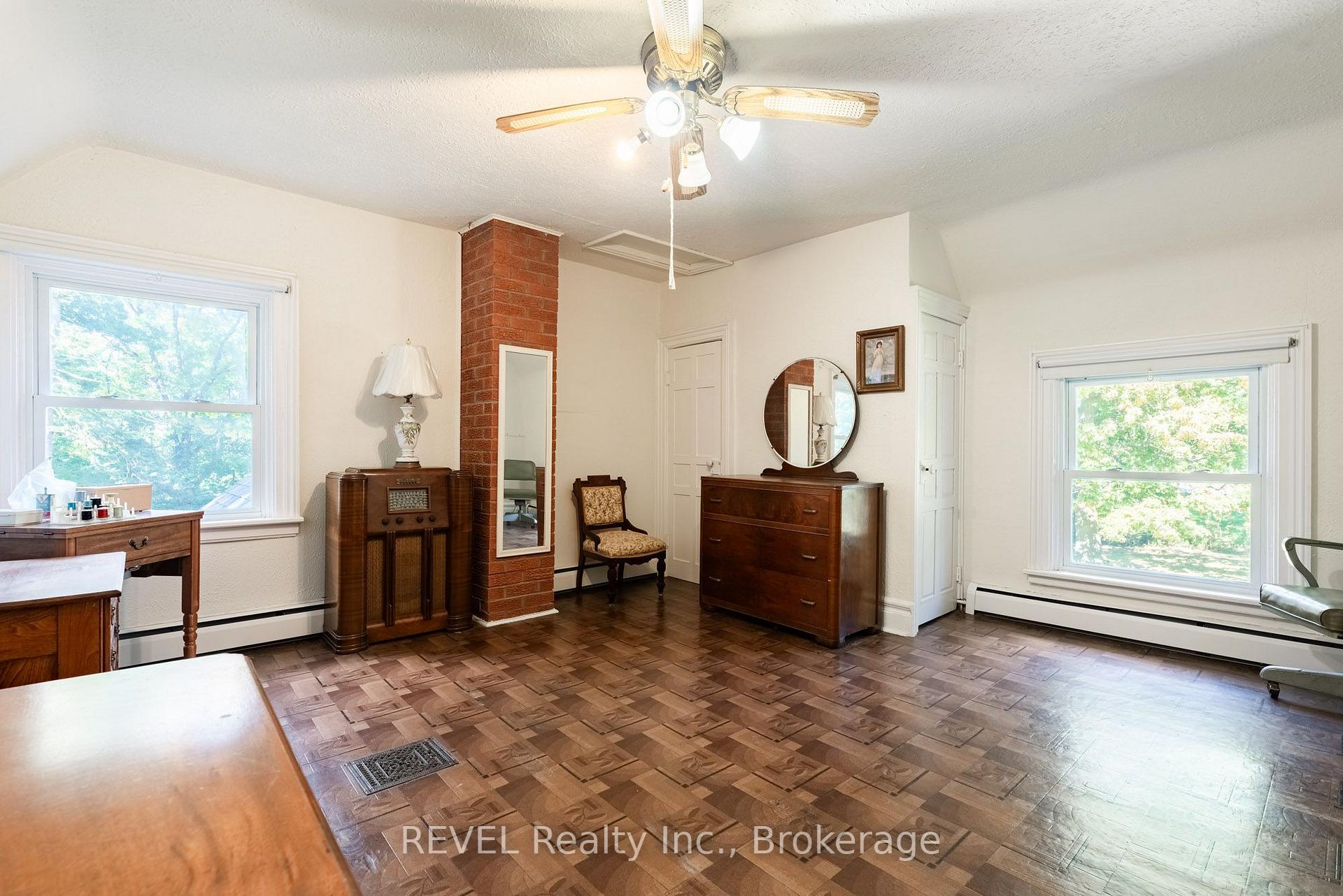 Photo 16 of 1629 Gregory Road, St. Catharines, Rural Fourth — HOMEH