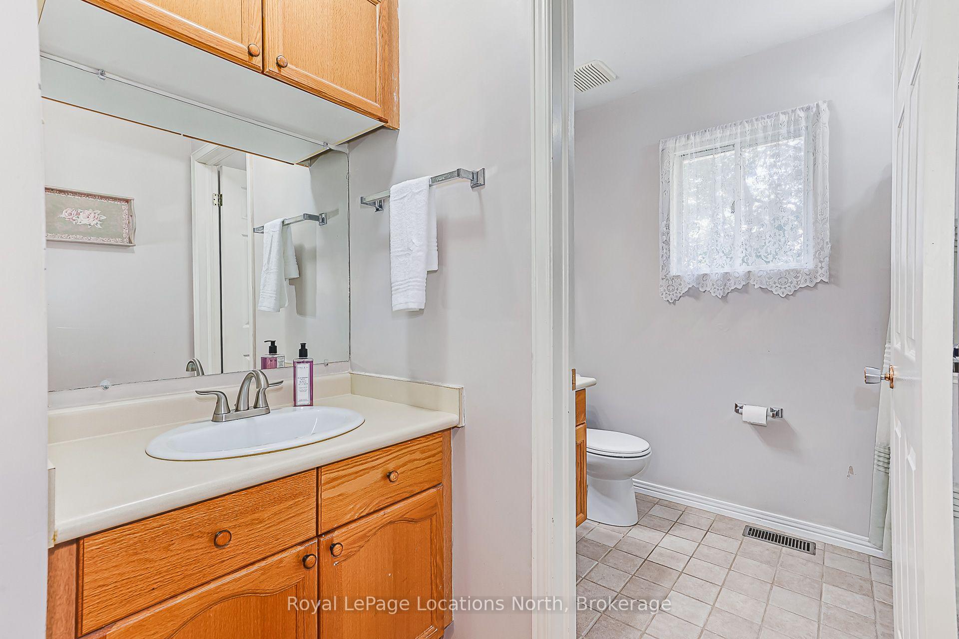 Photo 32 of 162 Christopher Avenue, Wasaga Beach — HOMEH