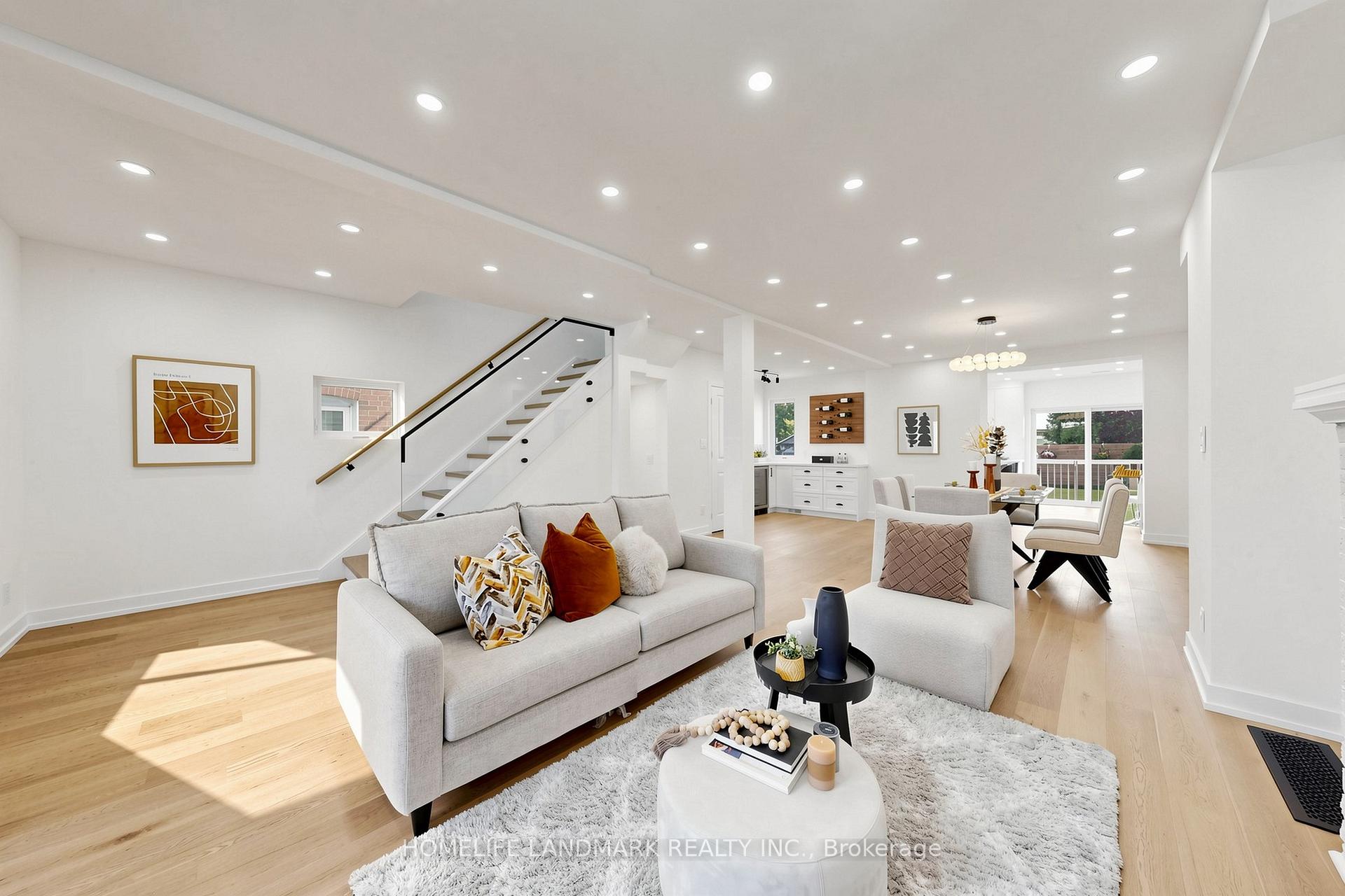 Photo 2 of 55 Chilton Road, Toronto, East York — HOMEH