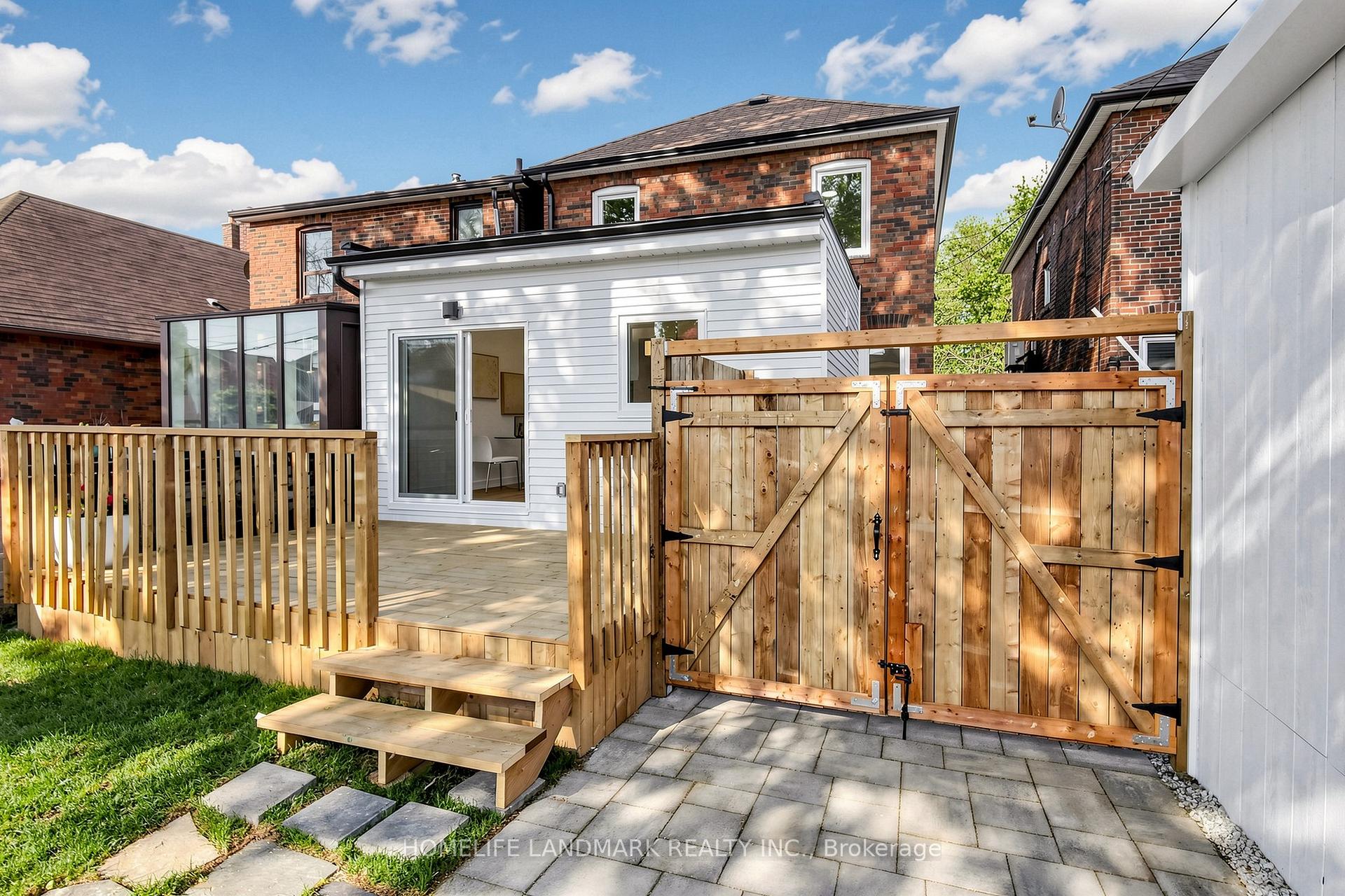 Photo 18 of 55 Chilton Road, Toronto, East York — HOMEH