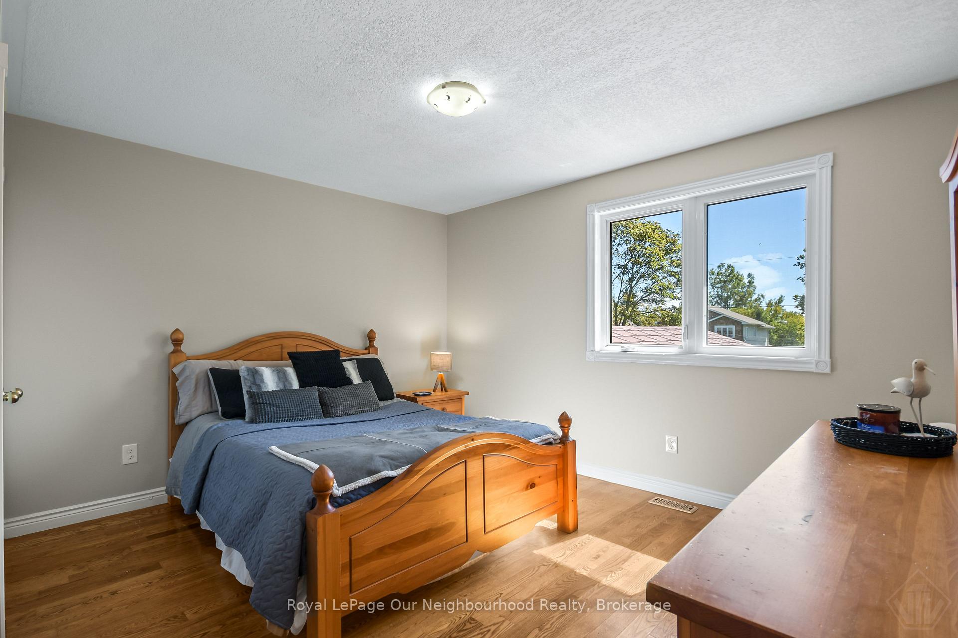 Photo 15 of 34 Bradley Boulevard, Clarington, Rural Clarington — HOMEH