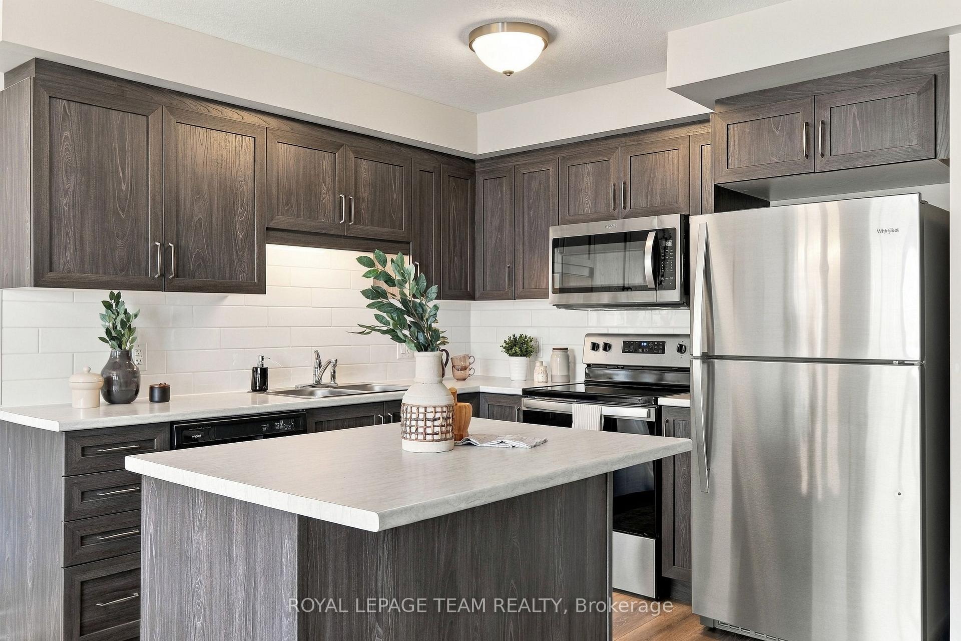 Photo 9 of 163 Ferrara Drive, Smiths Falls, Smiths Falls — HOMEH