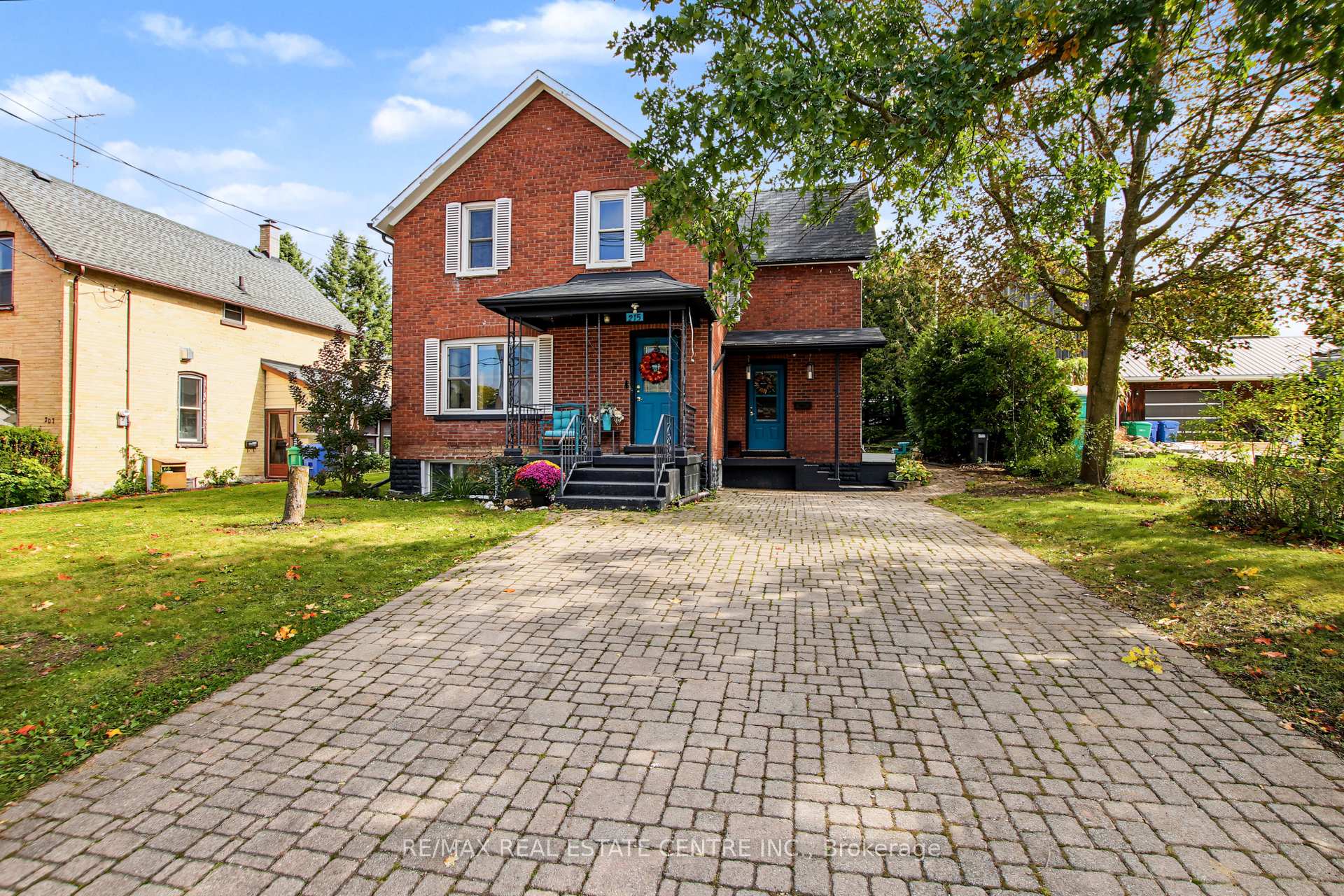 Photo 3 of 215 Elgin Street S, West Grey — HOMEH