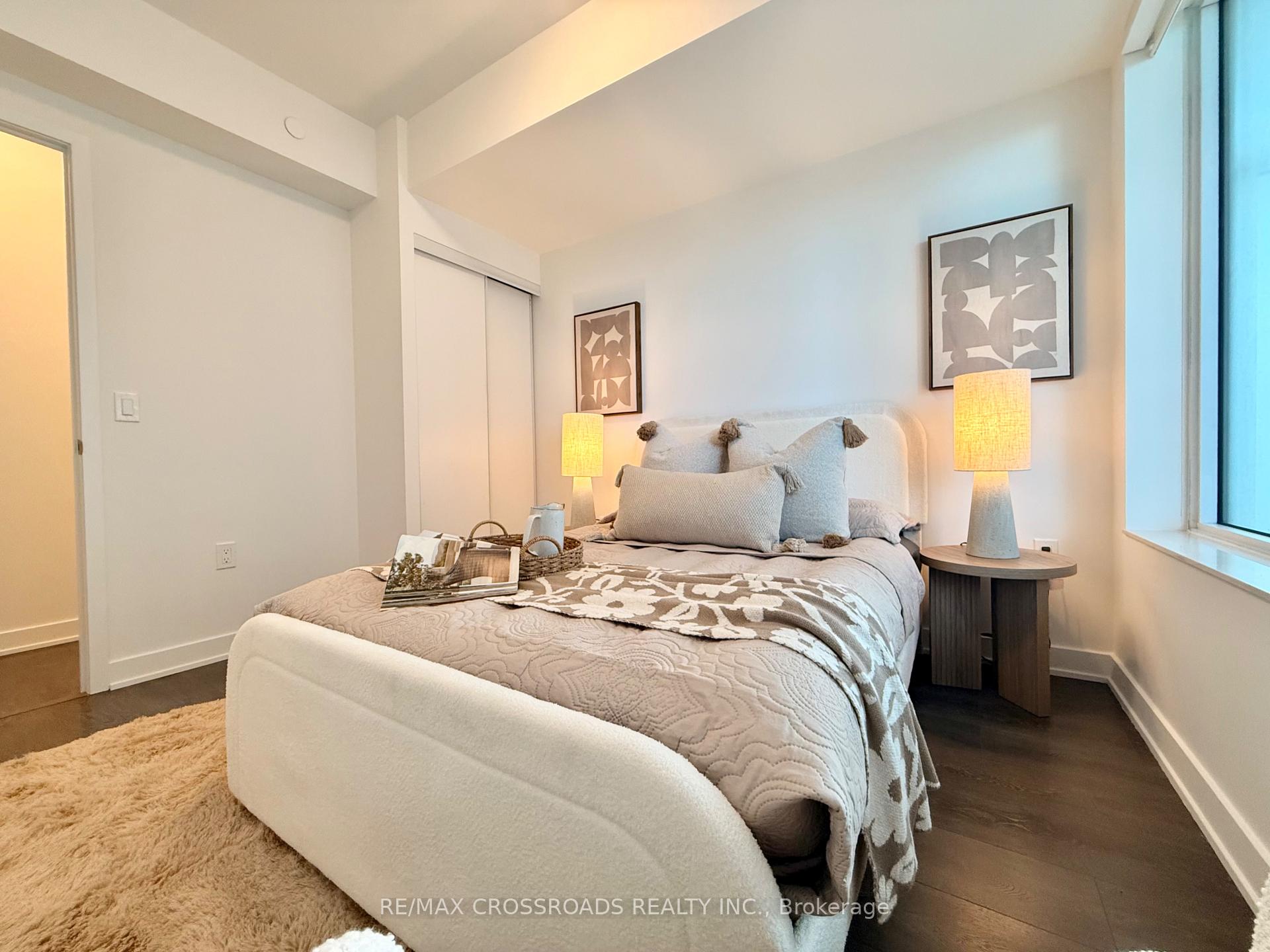 Photo 12 of Unit 2301, 195 Redpath Avenue, Toronto, Mount Pleasant West — HOMEH