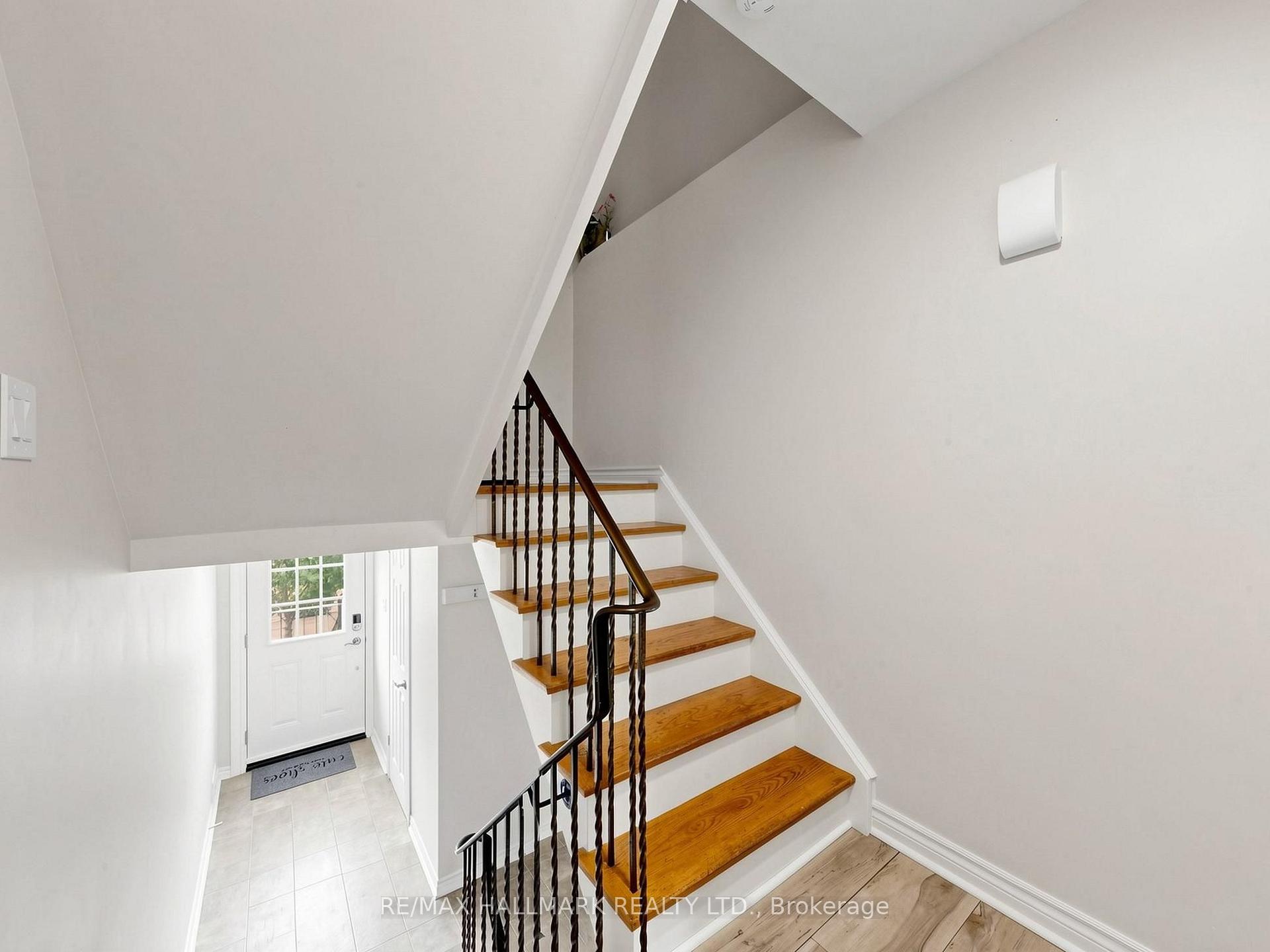 Photo 17 of Unit 13, 282 Royal Orchard Boulevard, Markham, Royal Orchard — HOMEH
